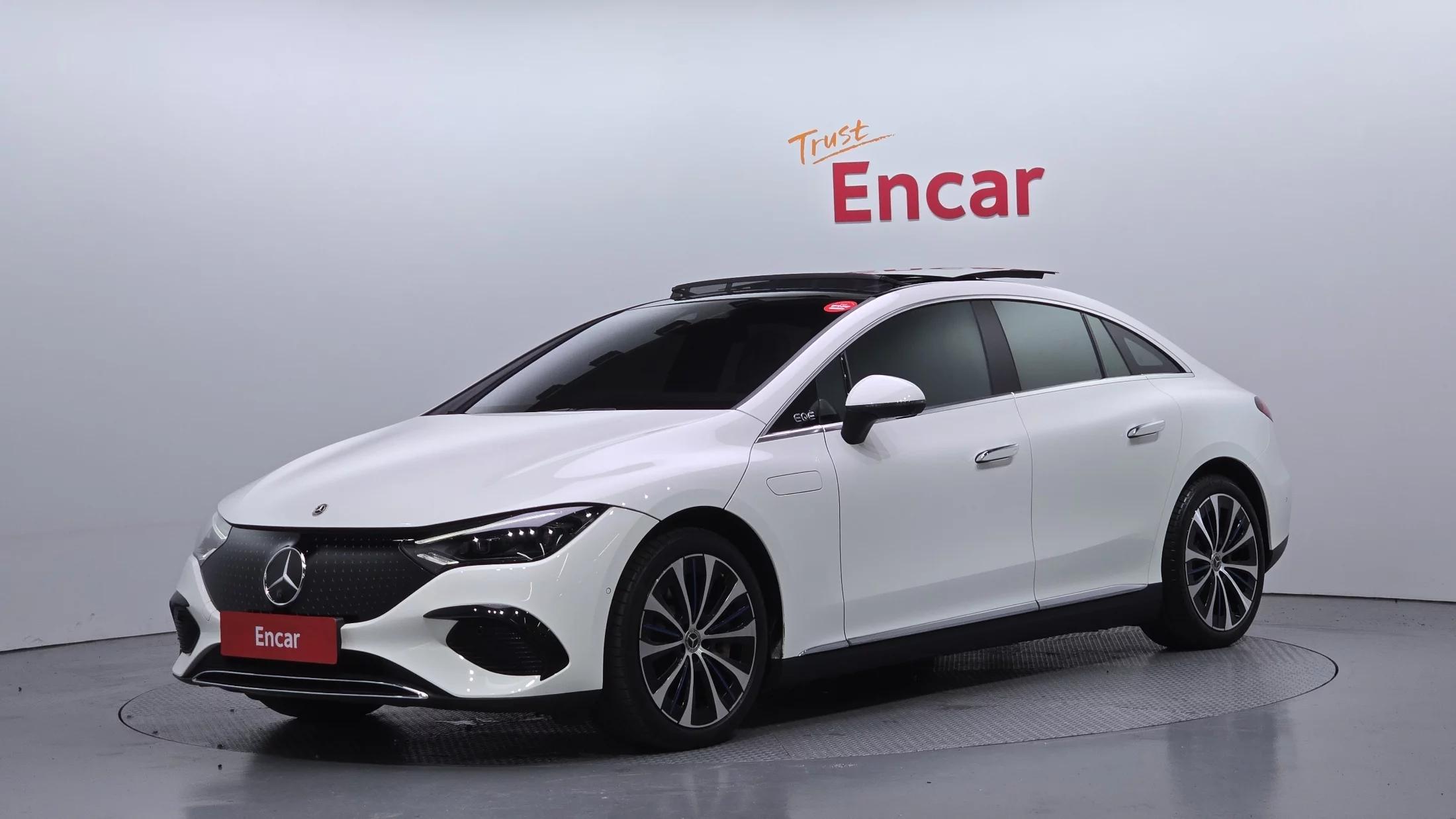 Mercedes-Benz EQE EQE350+, электромобиль, 2022 г. 40396 км.