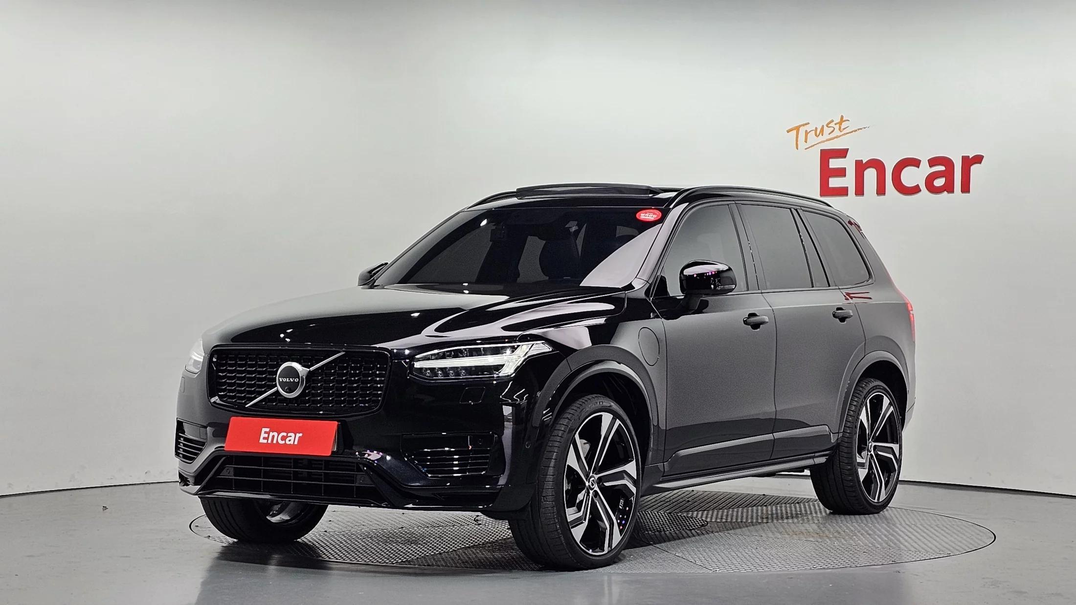 Volvo XC90 T8 R-Design Hybrid, гибрид, 2021 г. 35081 км.