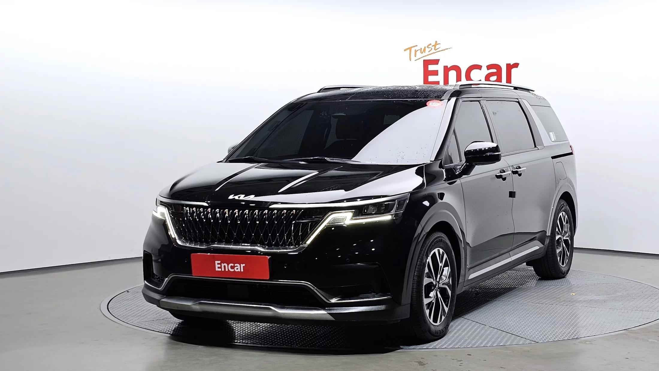 Kia Carnival 9-Seater Noblesse, 2022 г. 82094 км.