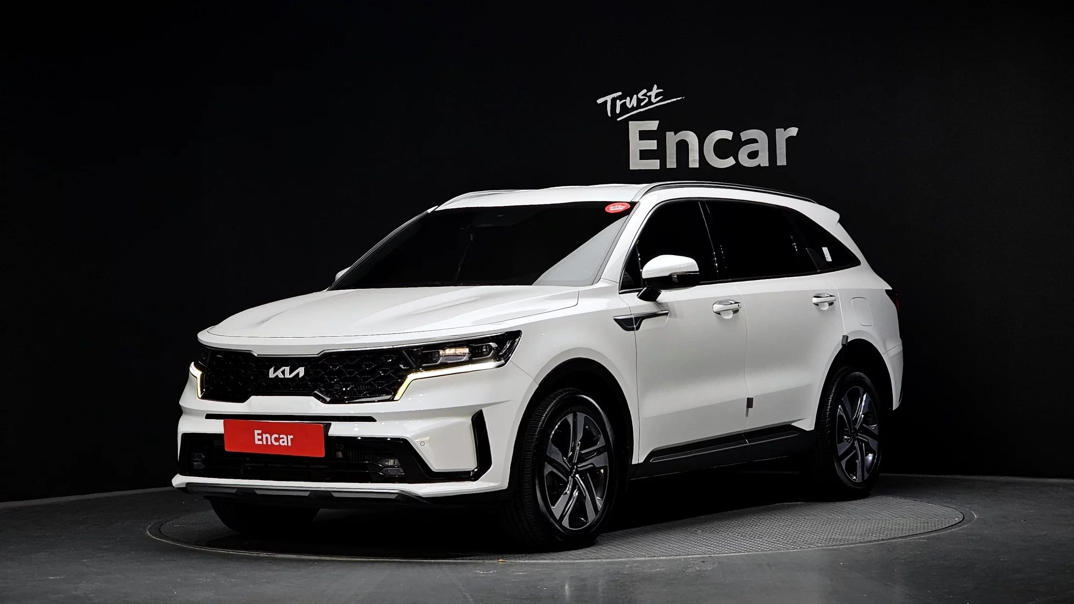 Kia Sorento HEV 1.6 2WD Prestige, гибрид, 2022 г. 46090 км.