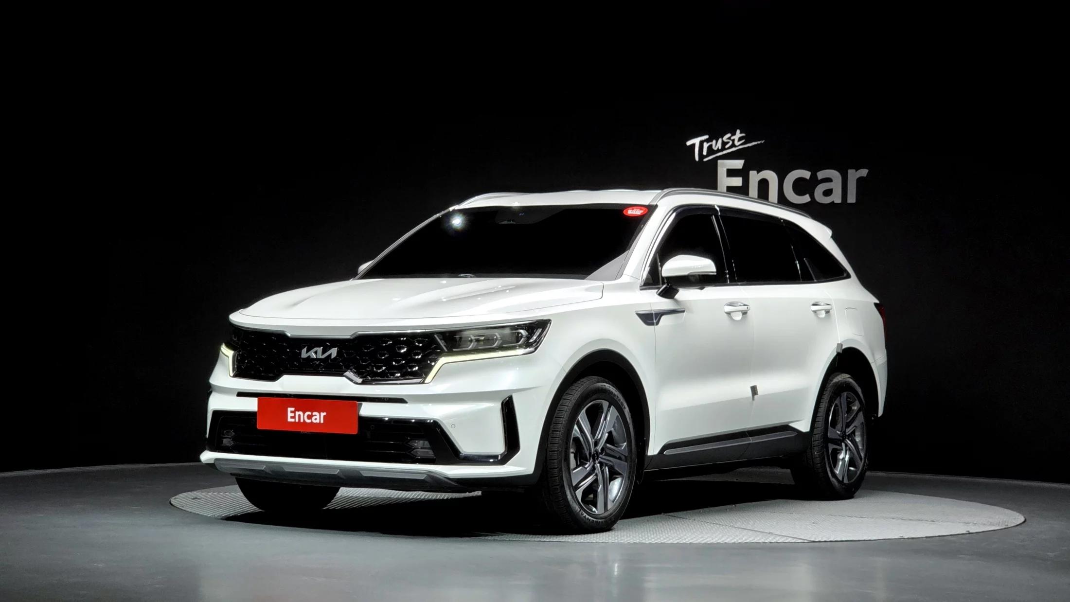 Kia Sorento HEV 1.6 2WD Noblesse, гибрид, 2022 г. 23057 км.