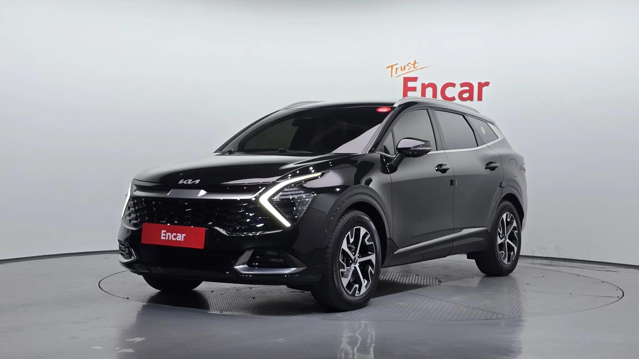 Kia Sportage Signature 2WD, гибрид, 2022 г. 75087 км.