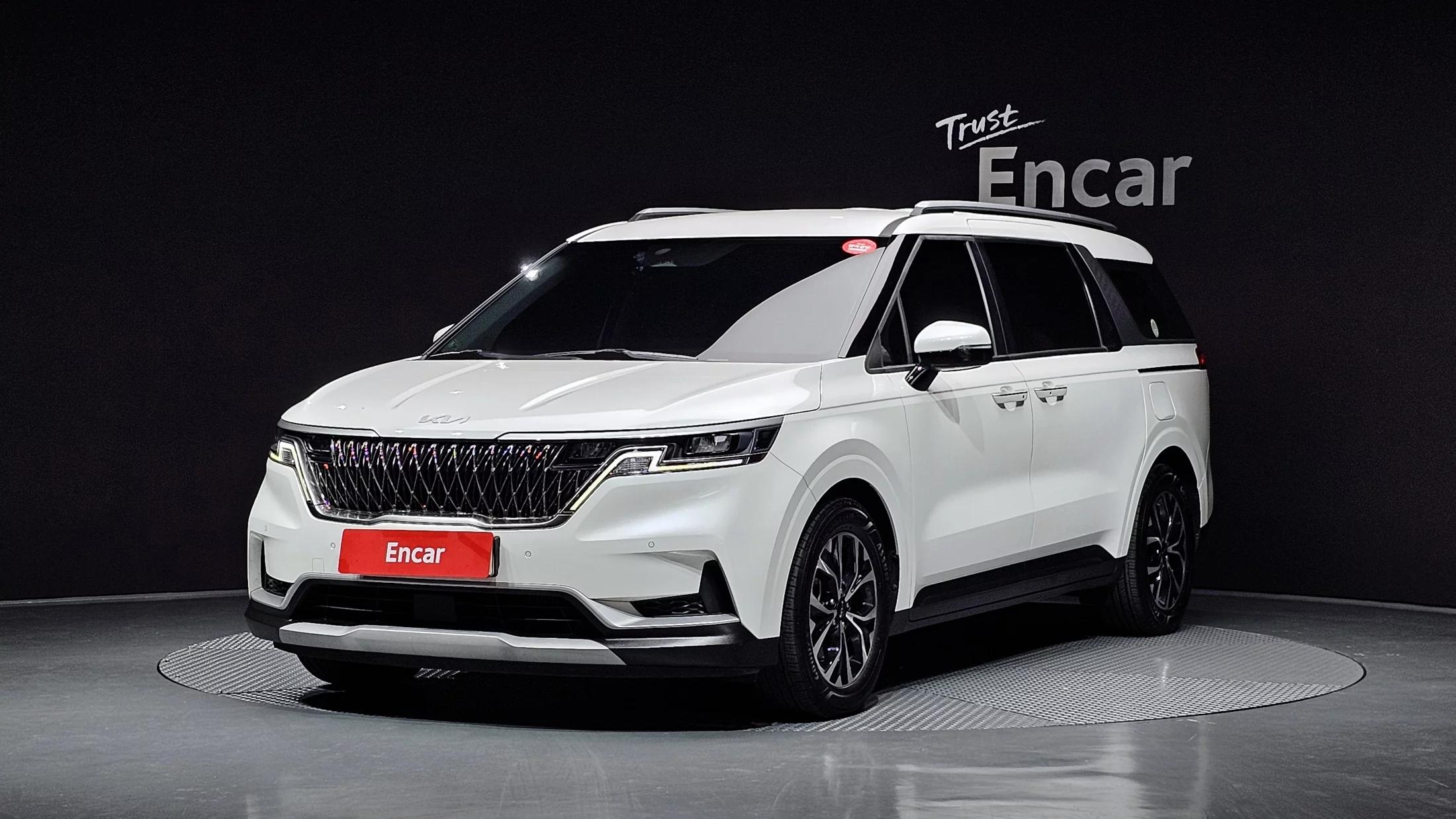 Kia Carnival 9-Seater Prestige, 2022 г. 58767 км.