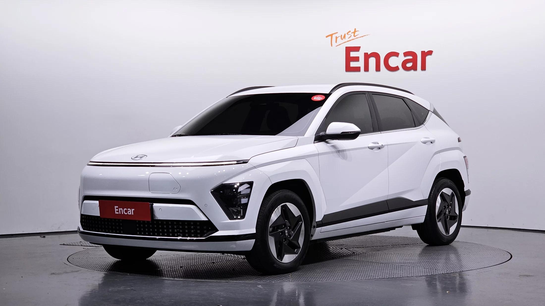 Hyundai Kona Electric Long Range Premium, электромобиль, 2023 г. 82975 км.