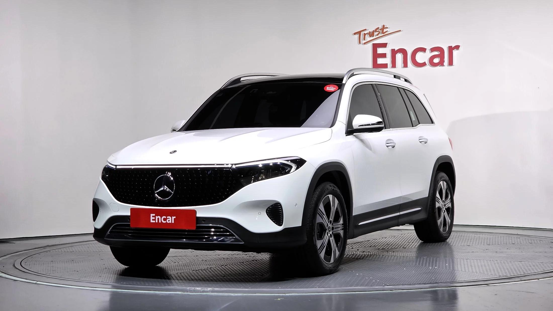 Mercedes-Benz EQB EQB300 4MATIC Progressive, электромобиль, 2025 г. 9031 км.