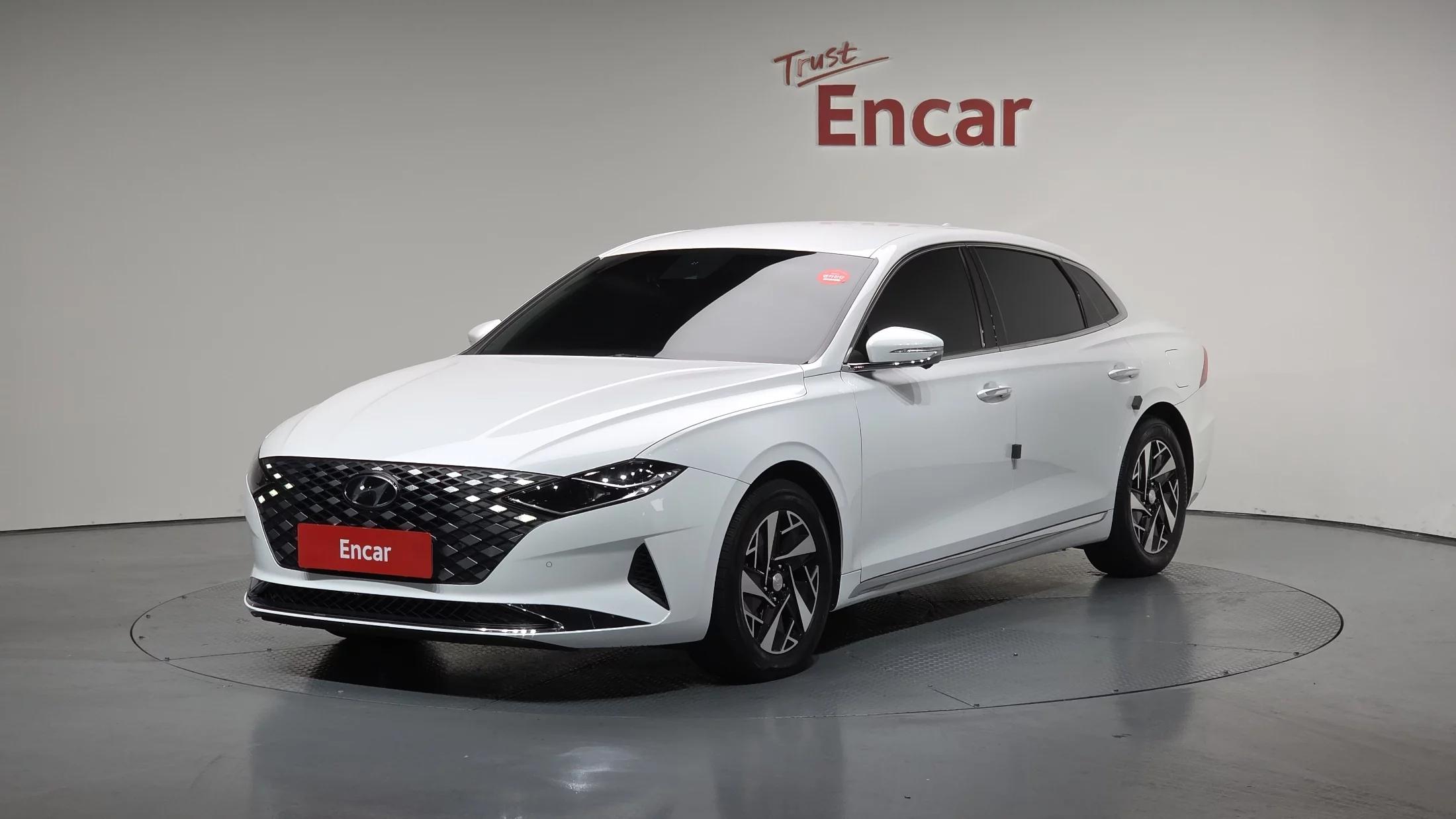 Hyundai Grandeur Le Blanc, гибрид, 2021 г. 90545 км.