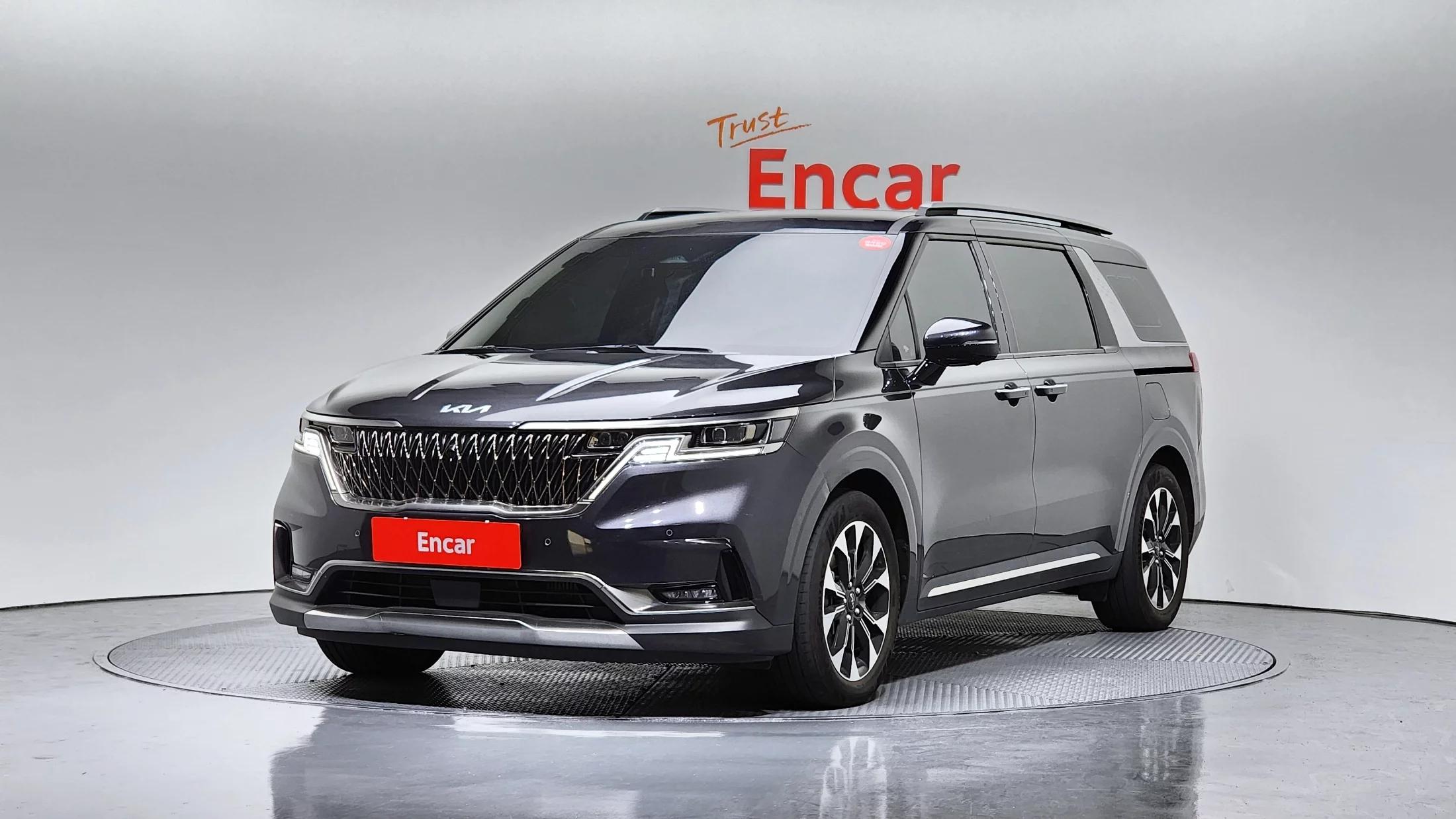 Kia Carnival 9-Seater Signature, 2023 г. 29475 км.