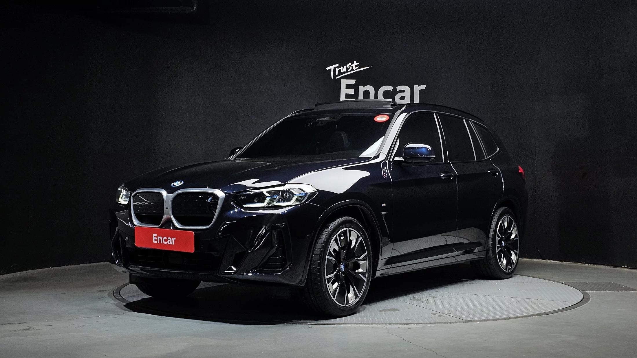 BMW iX3 M Sports, электромобиль, 2025 г. 18081 км.