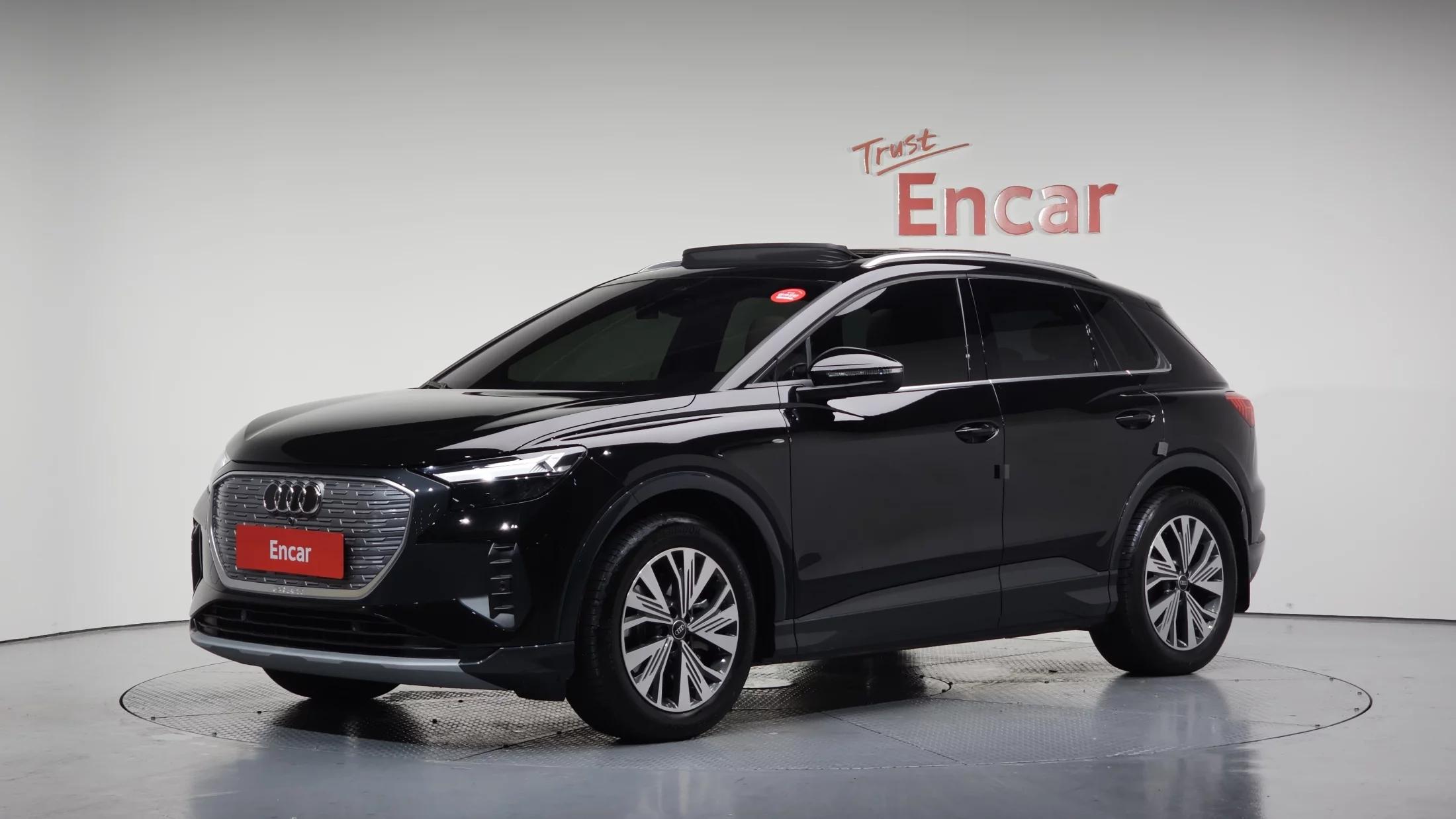 Audi Q4 e-tron 45 Premium, электромобиль, 2025 г. 14378 км.