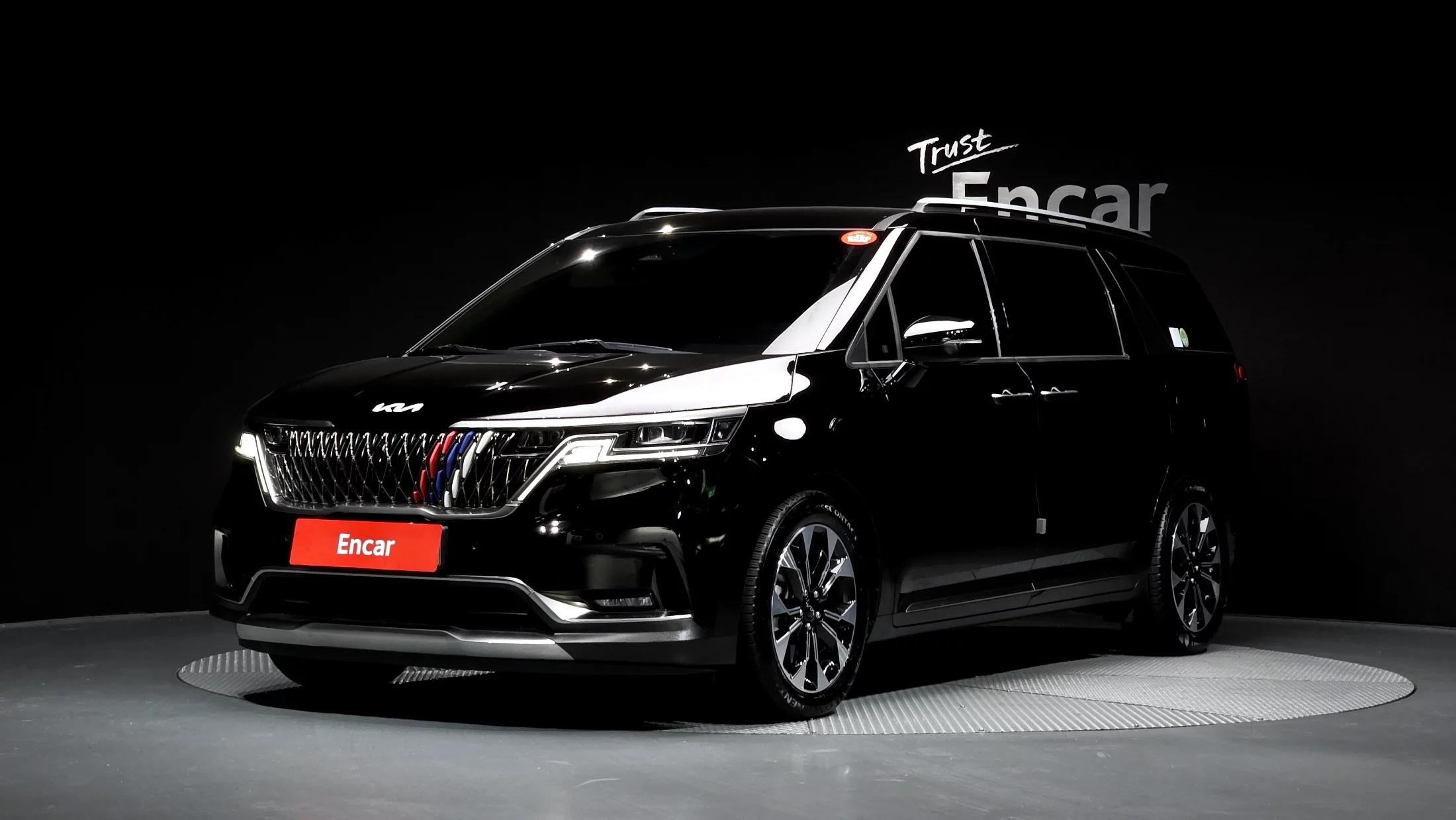 Kia Carnival 7-Seater Signature, 2022 г. 81293 км.