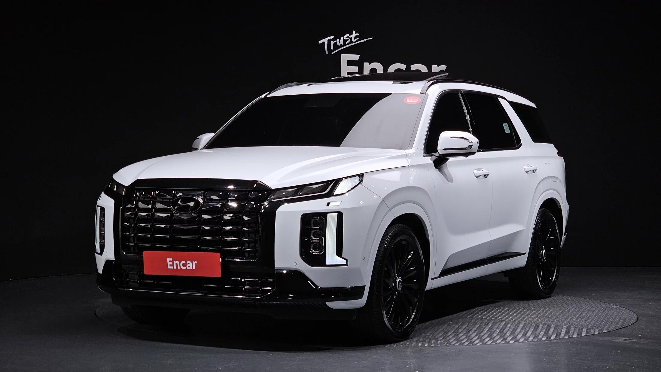 Hyundai Palisade Diesel 2.2 4WD Calligraphy Black Edition, 2023 г. 42085 км.