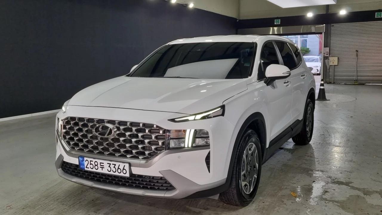 Hyundai Santa Fe HEV 1.6 2WD Exclusive, гибрид, 2022 г. 78181 км.
