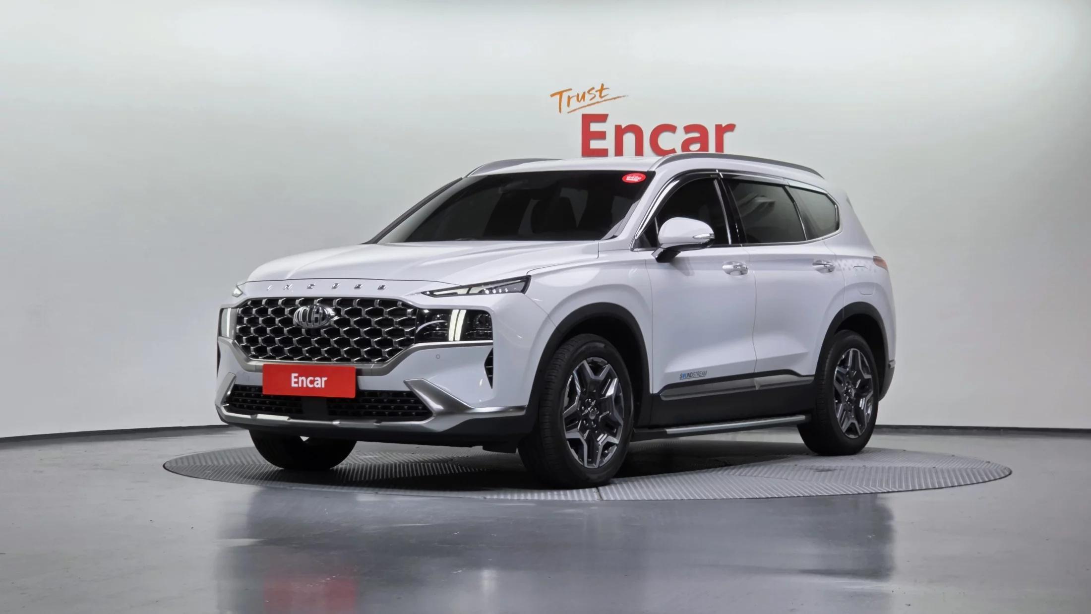Hyundai Santa Fe HEV 1.6 2WD Prestige, гибрид, 2022 г. 63578 км.