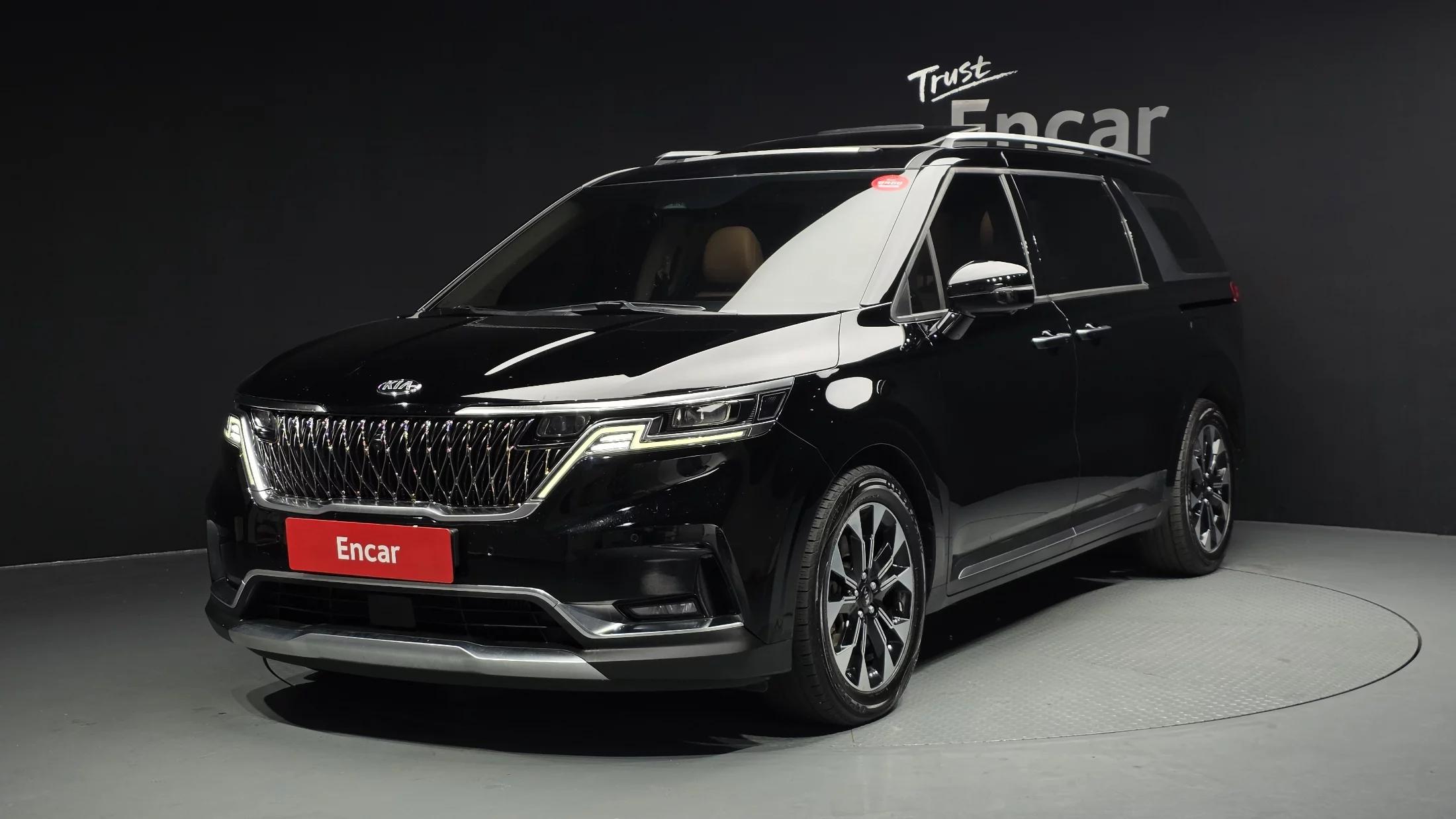 Kia Carnival 7-Seater Noblesse, 2021 г. 136385 км.