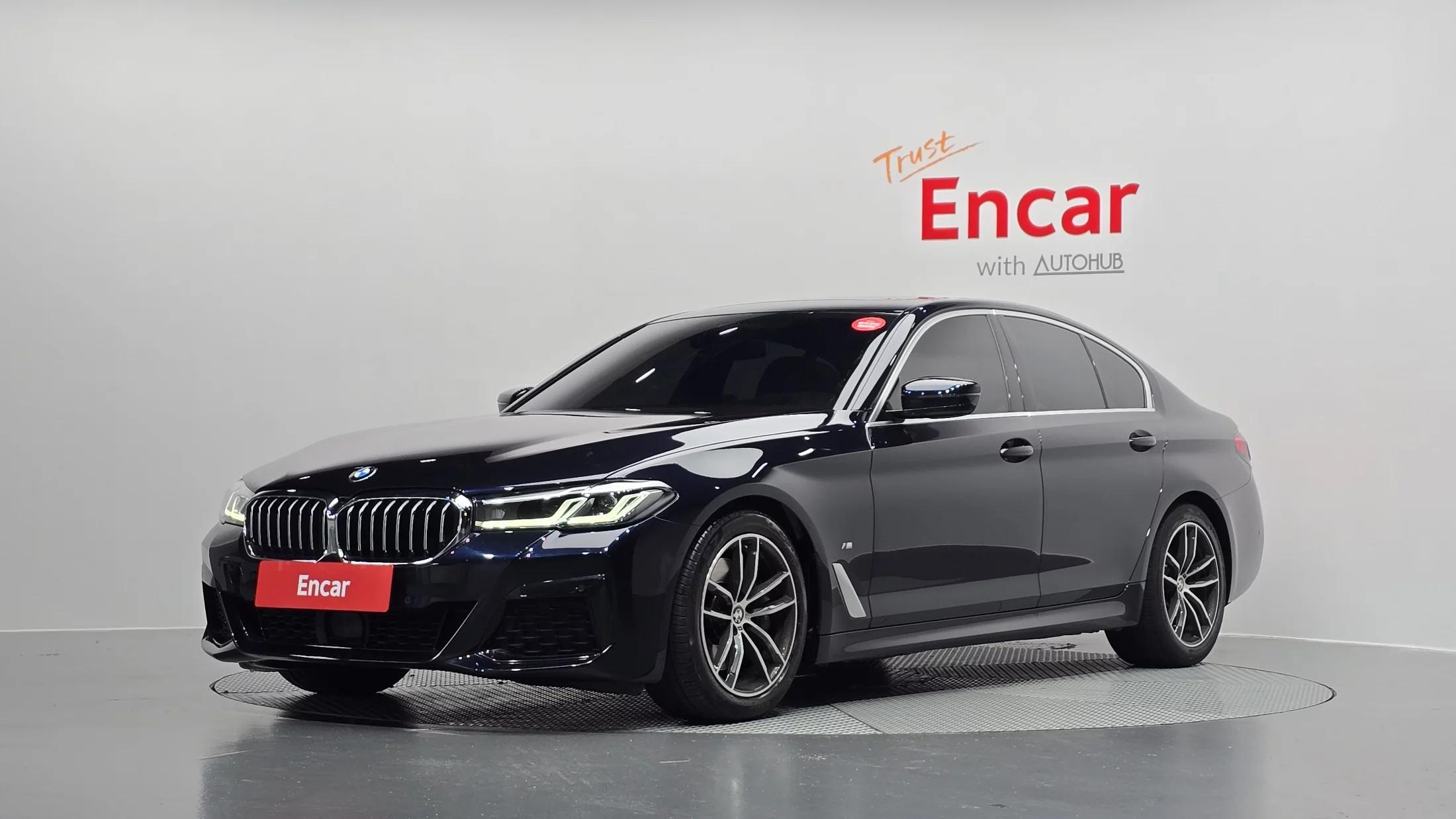 BMW 5-Series 520i M Sport, 2022 г. 33641 км.