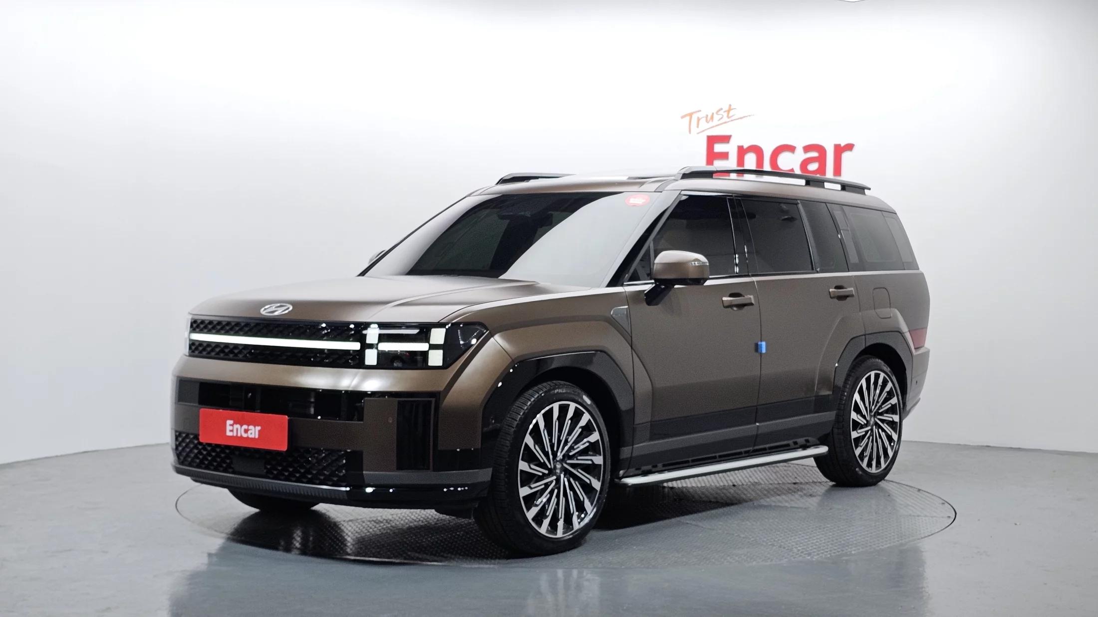 Hyundai Santa Fe Gasoline 2.5T 4WD Calligraphy, 2023 г. 11036 км.