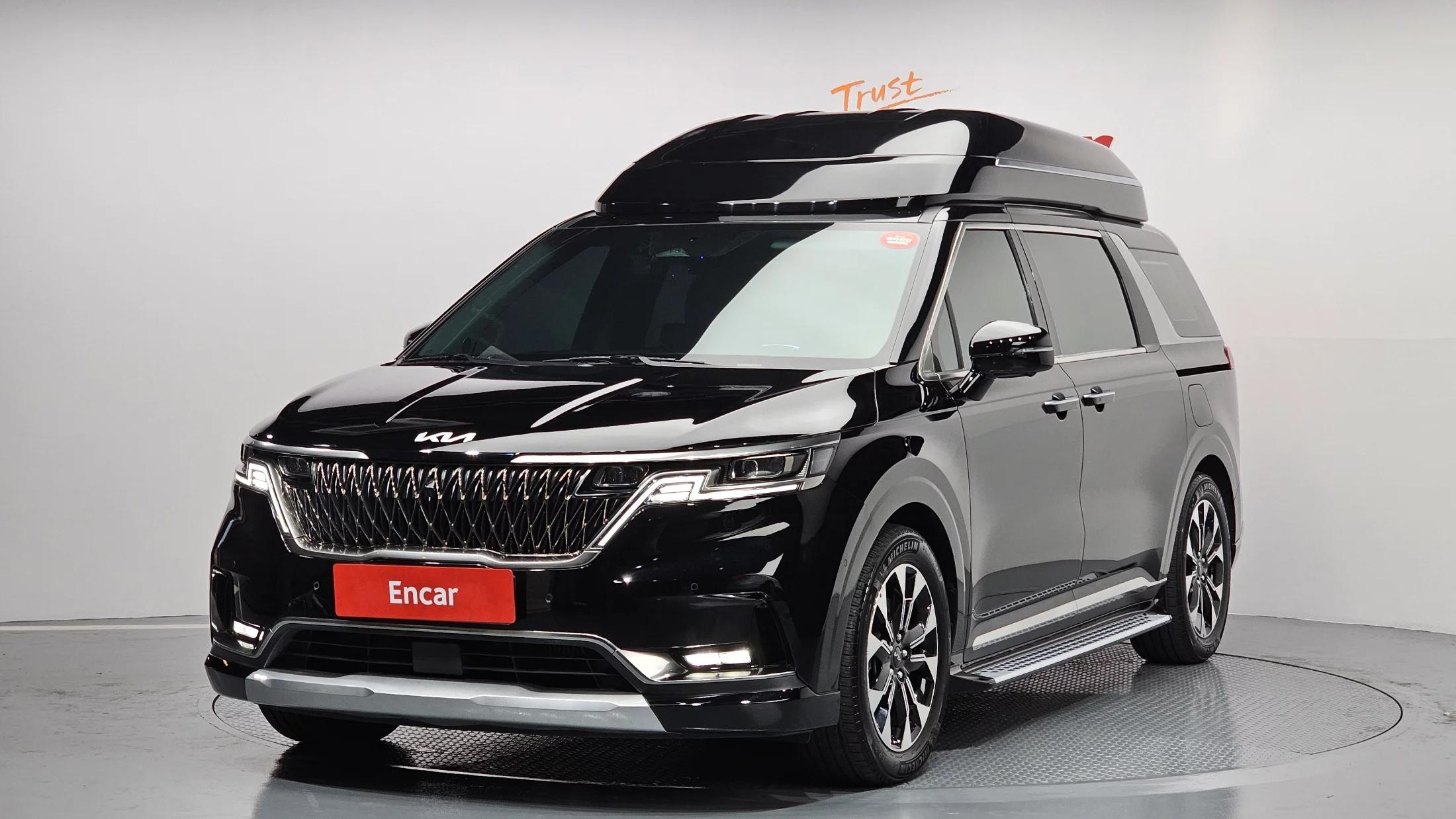 Kia Carnival 7-Seater Hi-Limousine Signature, 2021 г. 51277 км.
