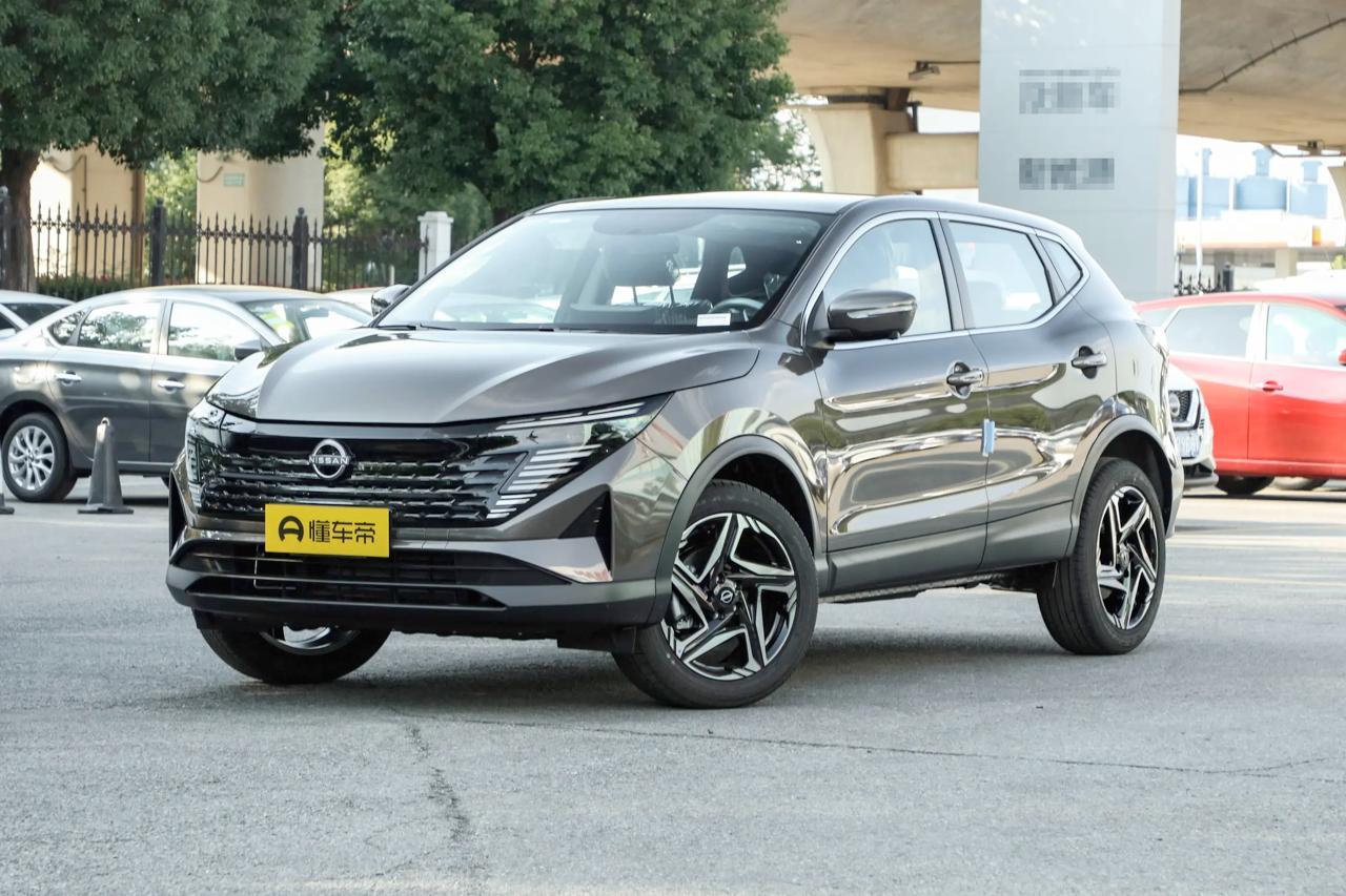 Nissan Qashqai 2025 2.0L CVT XV+ Leading edition