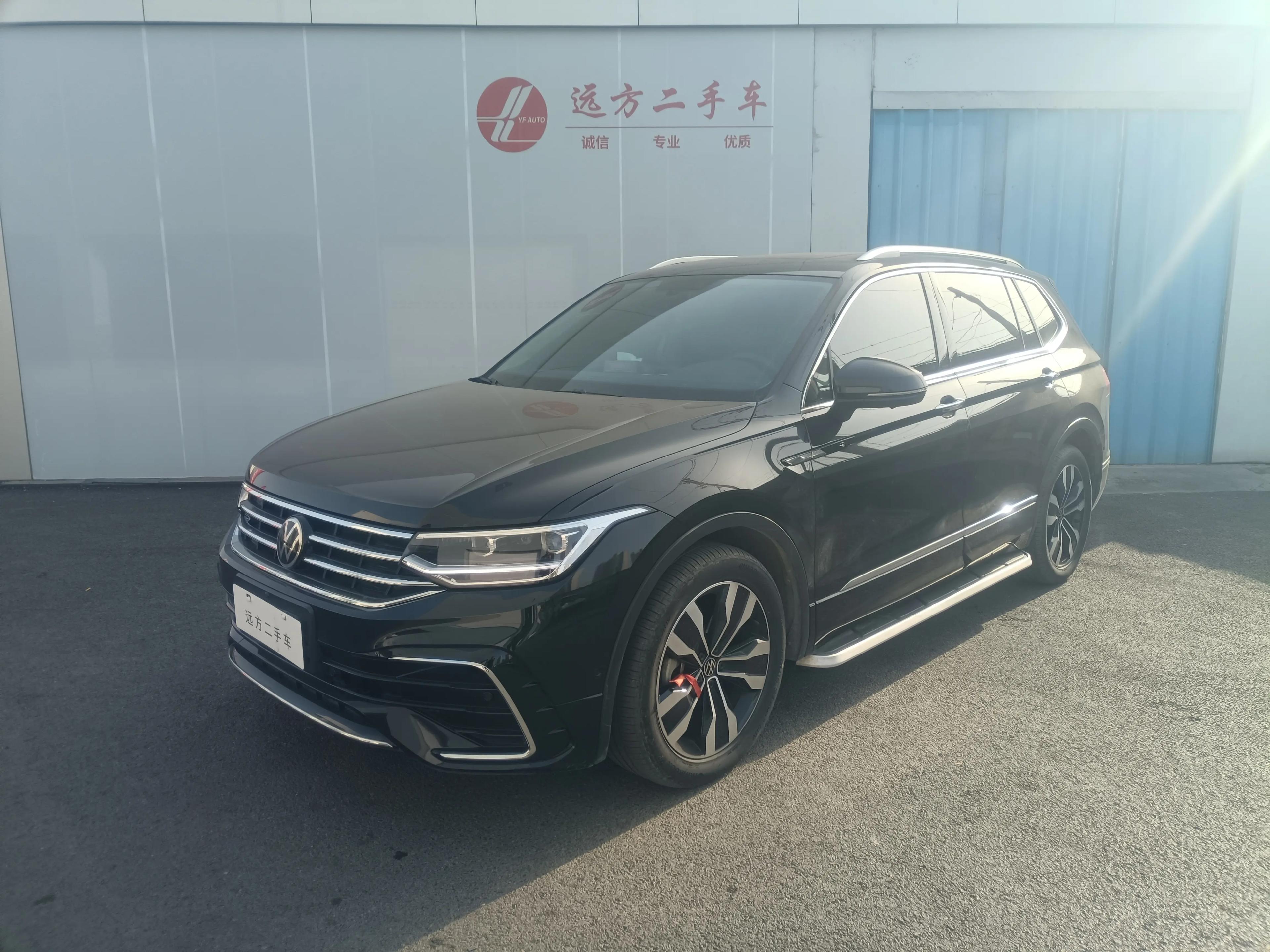 Volkswagen Tiguan L 2024 г. 27088 км.