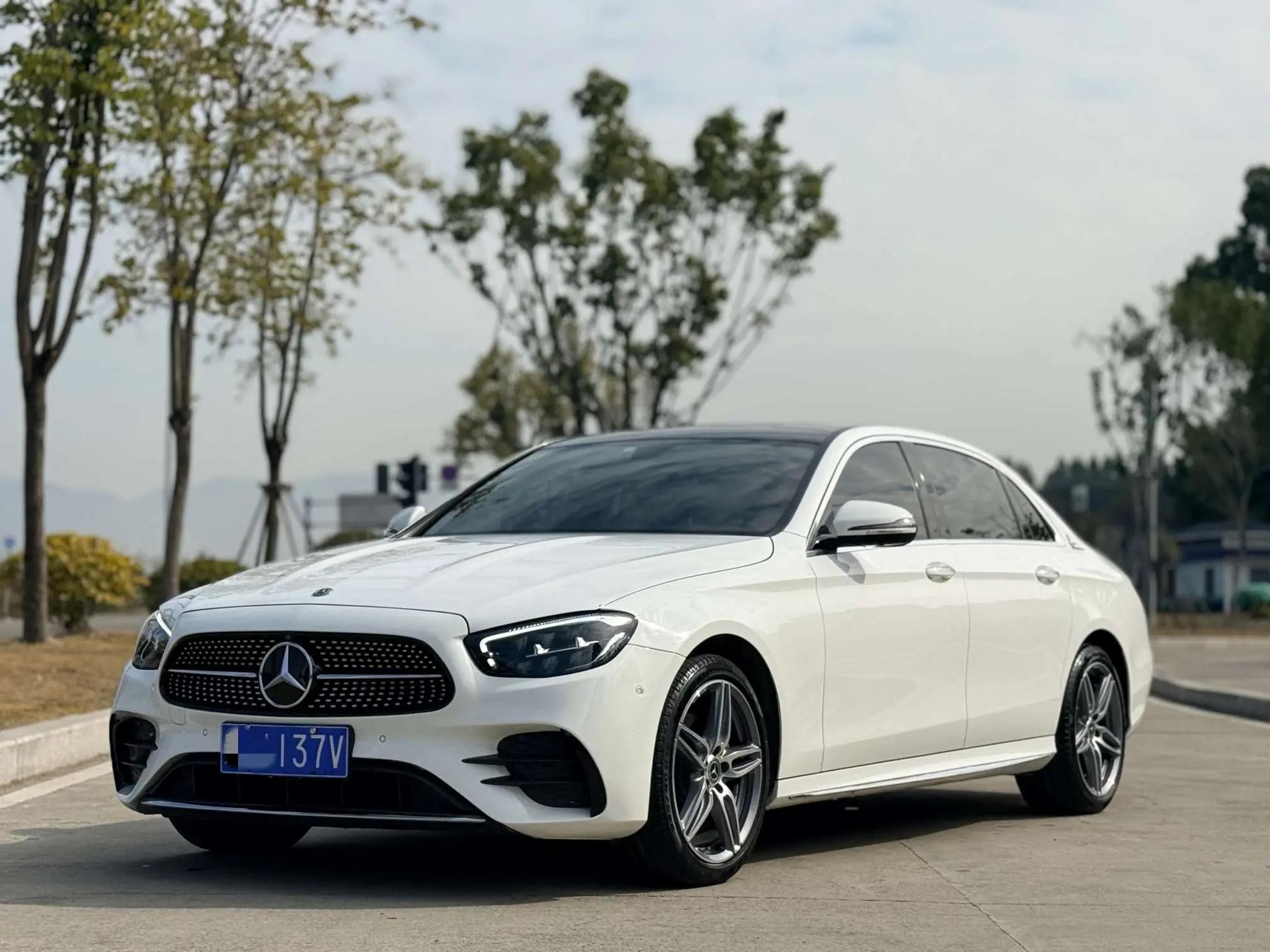 Mercedes-Benz E-Class 2021 г. 40142 км.