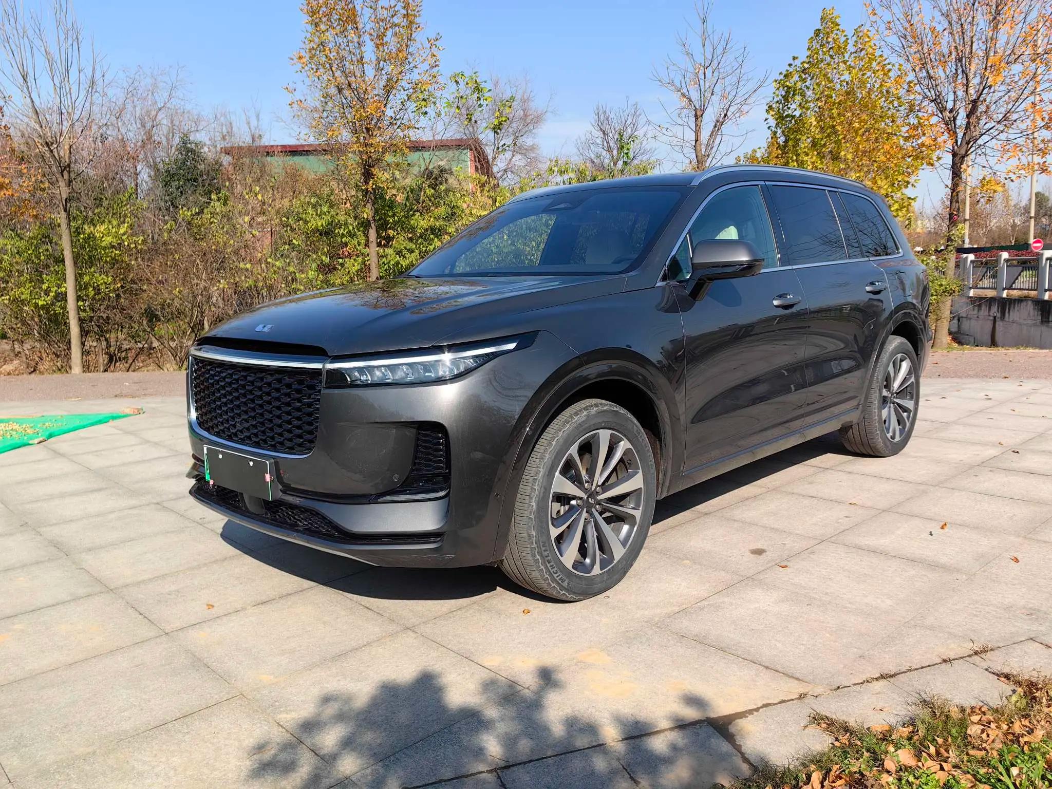 Lixiang ONE 2021 г. 92052 км.