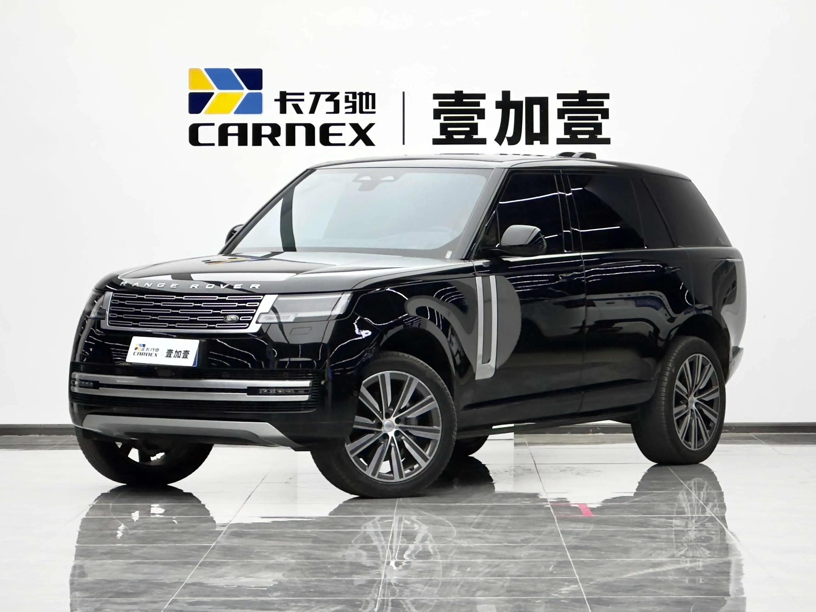 Land Rover Range rover 2025 г. 8176 км.