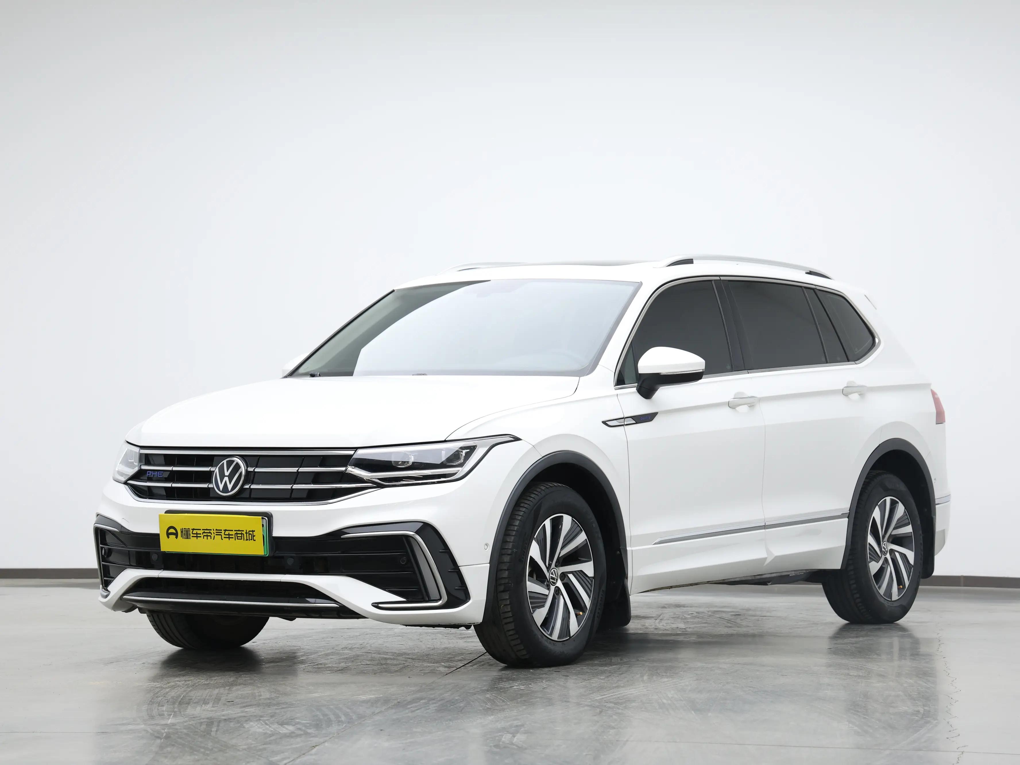 Volkswagen Tiguan L PHEV 2022 г. 40026 км.