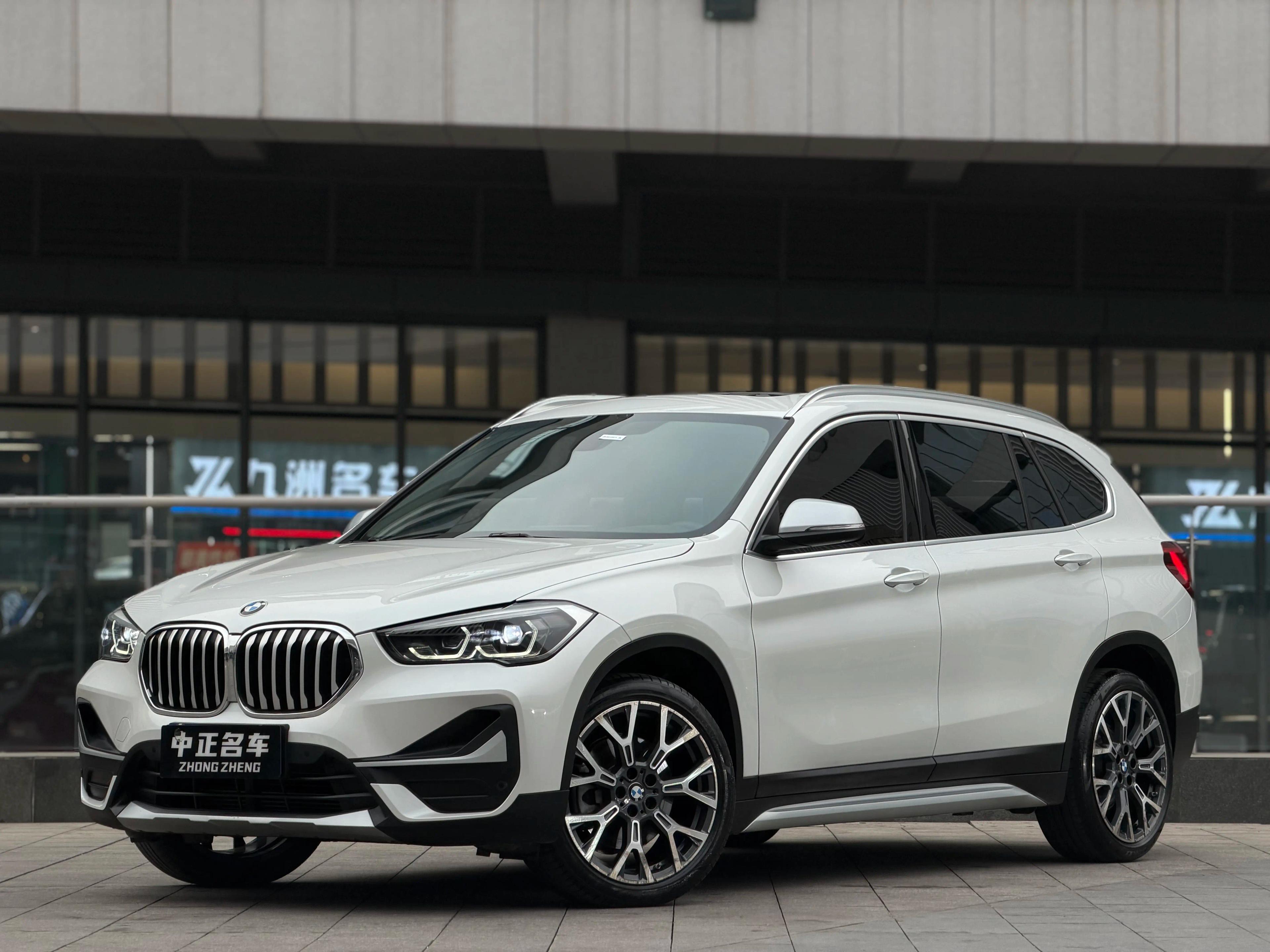 BMW X1 2021 г. 35017 км.