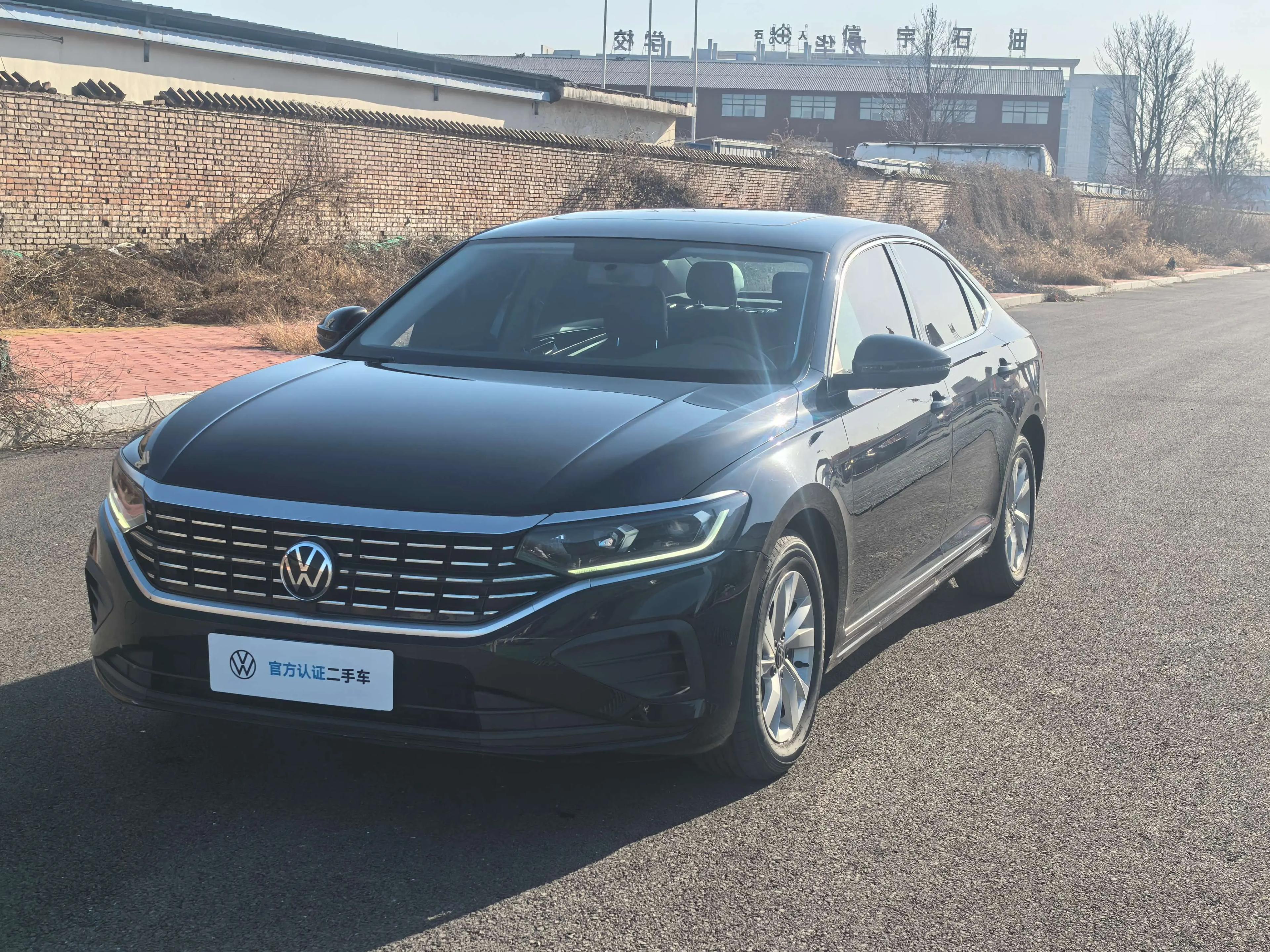 Volkswagen Passat 2023 г. 91122 км.