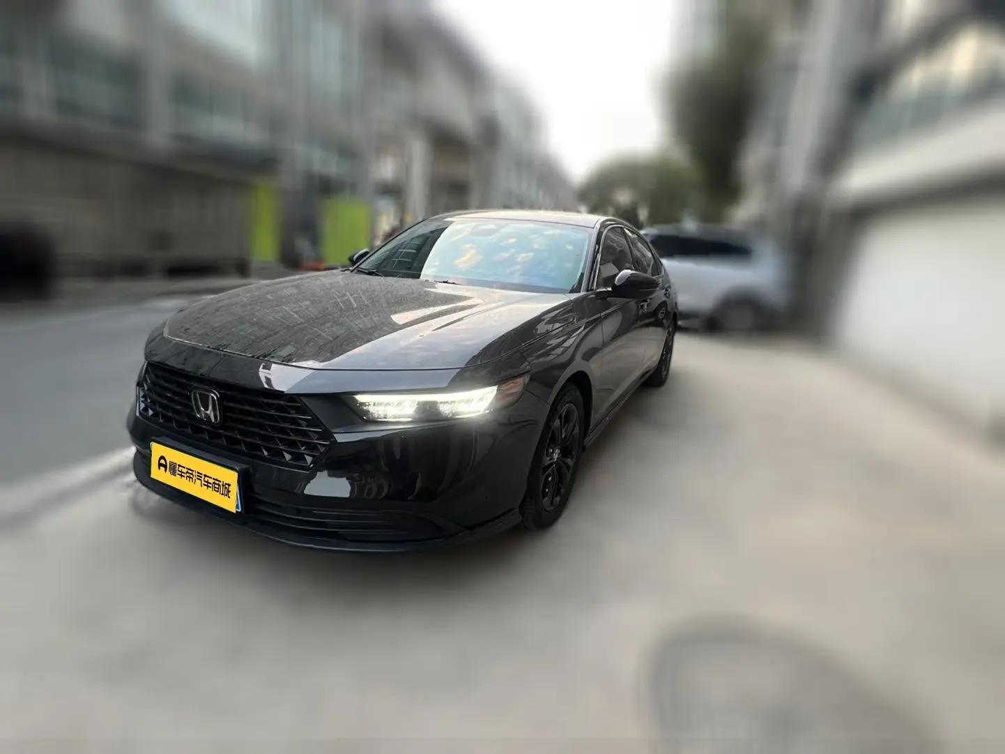 Honda Accord 2025 г. 13105 км.