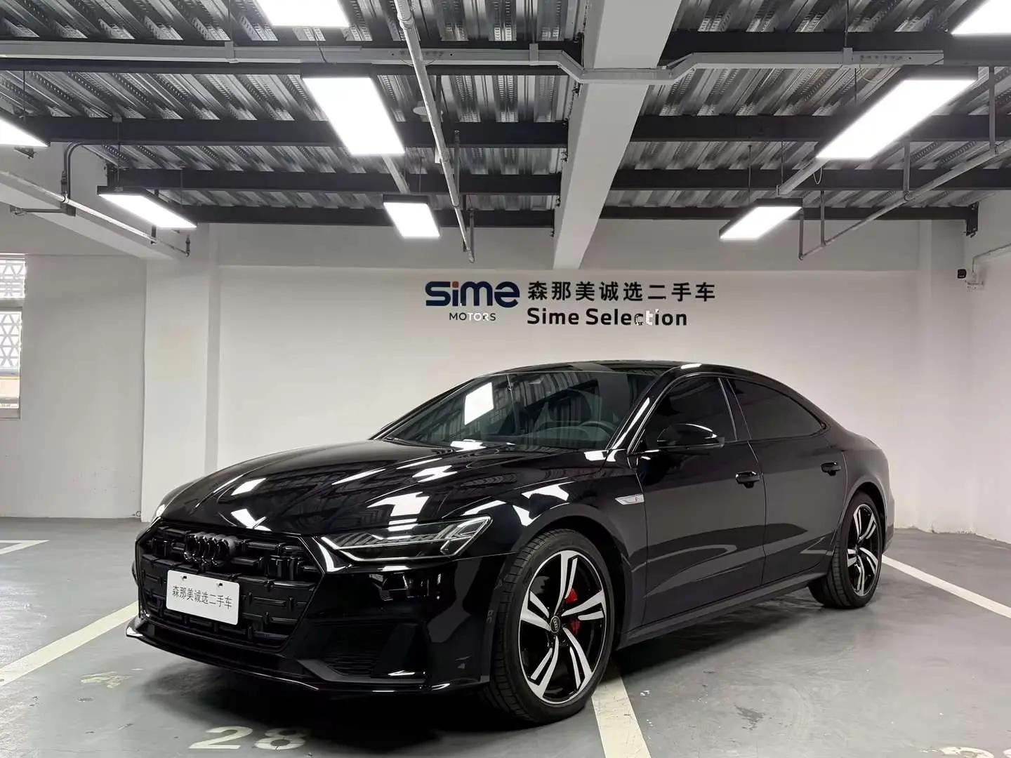 Audi A7L 2023 г. 40400 км.