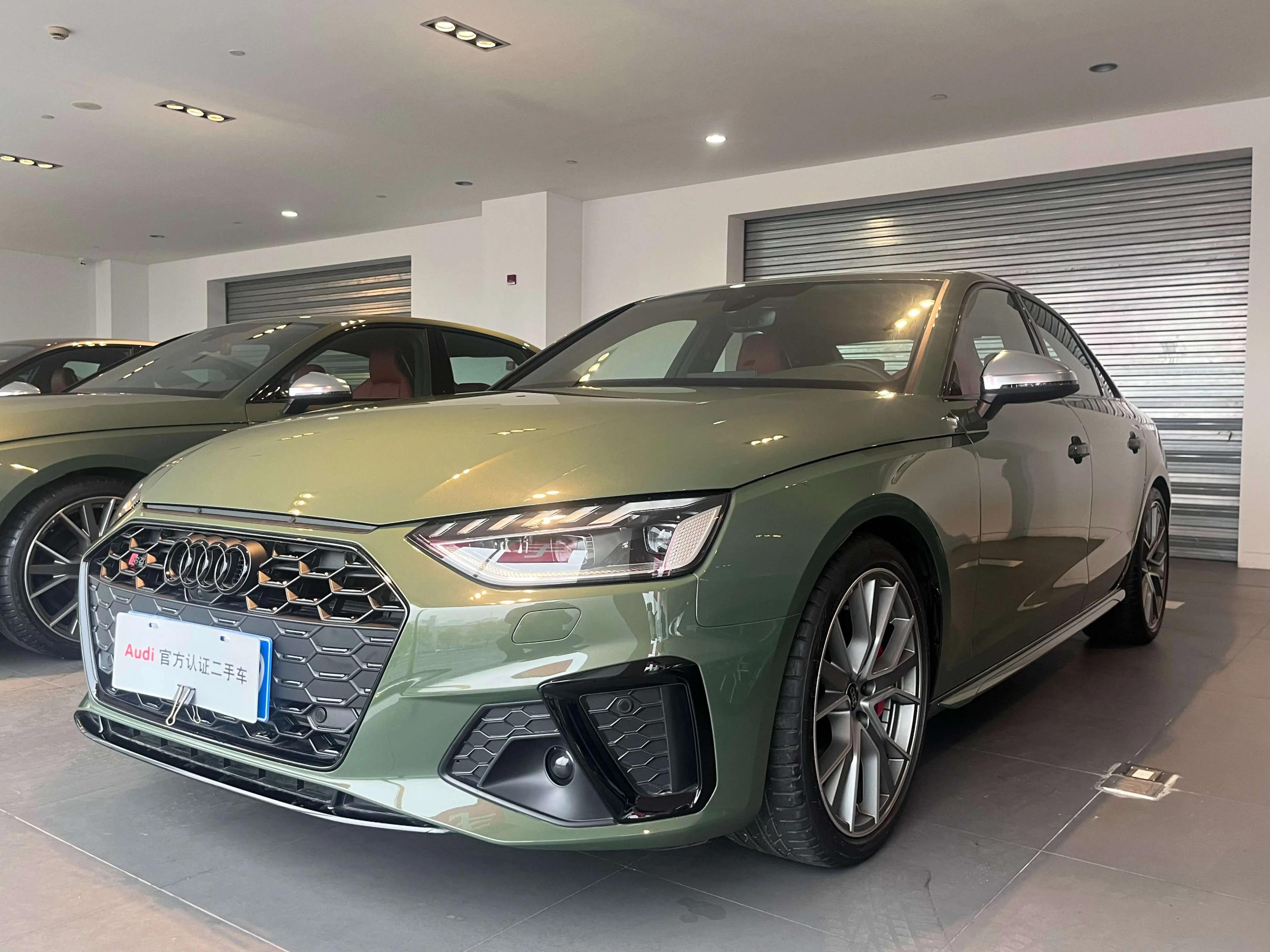 Audi S4 2024 г. 10067 км.