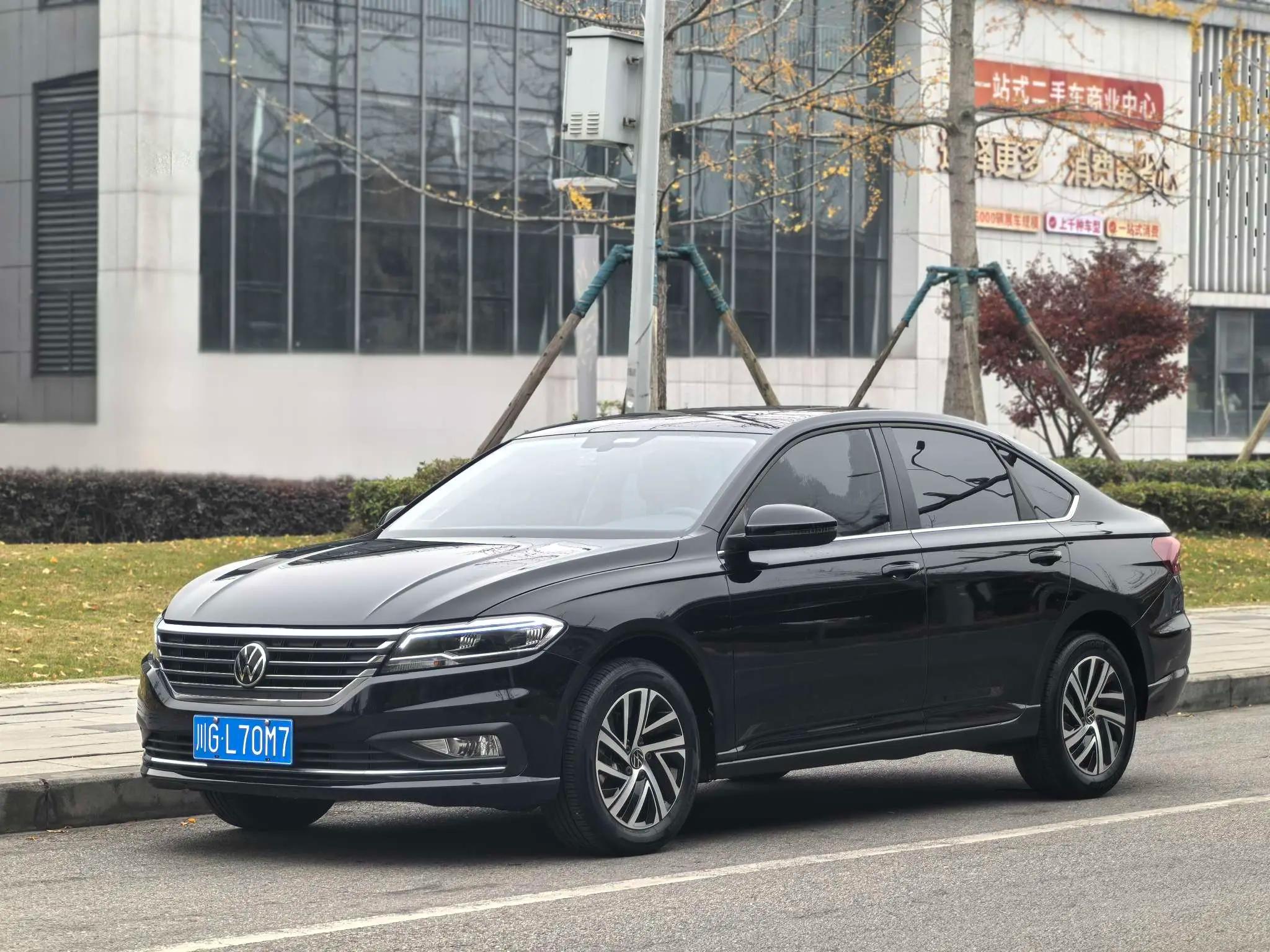 Volkswagen Lavida 2022 г. 9013 км.
