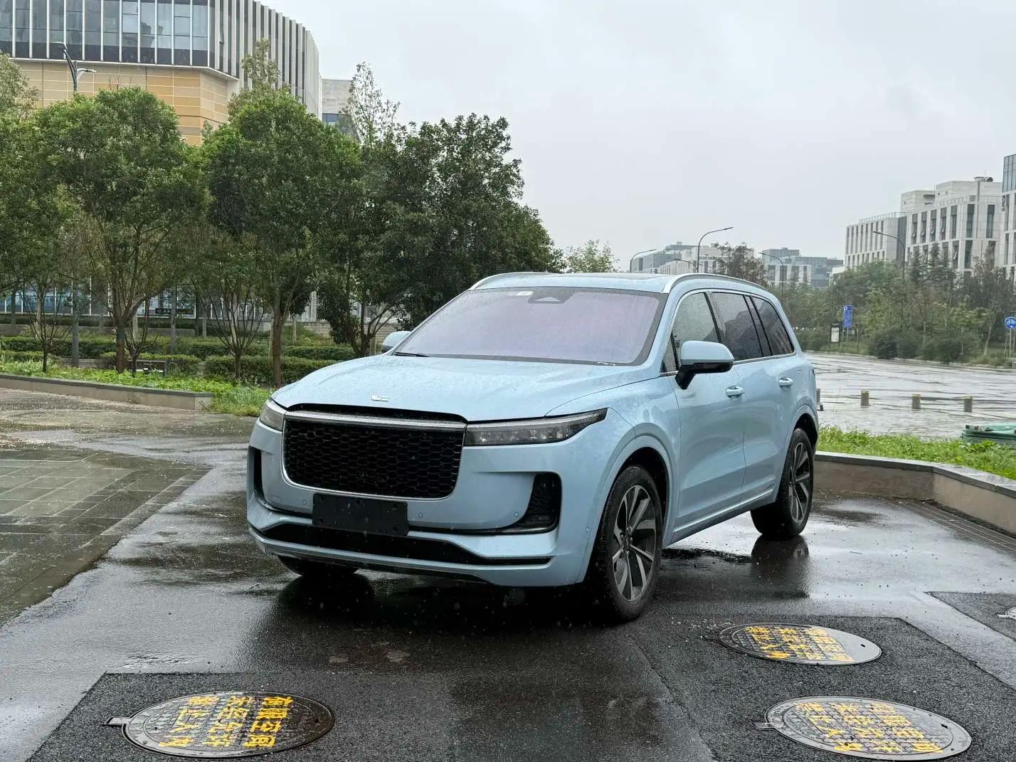 Lixiang ONE 2021 г. 66022 км.