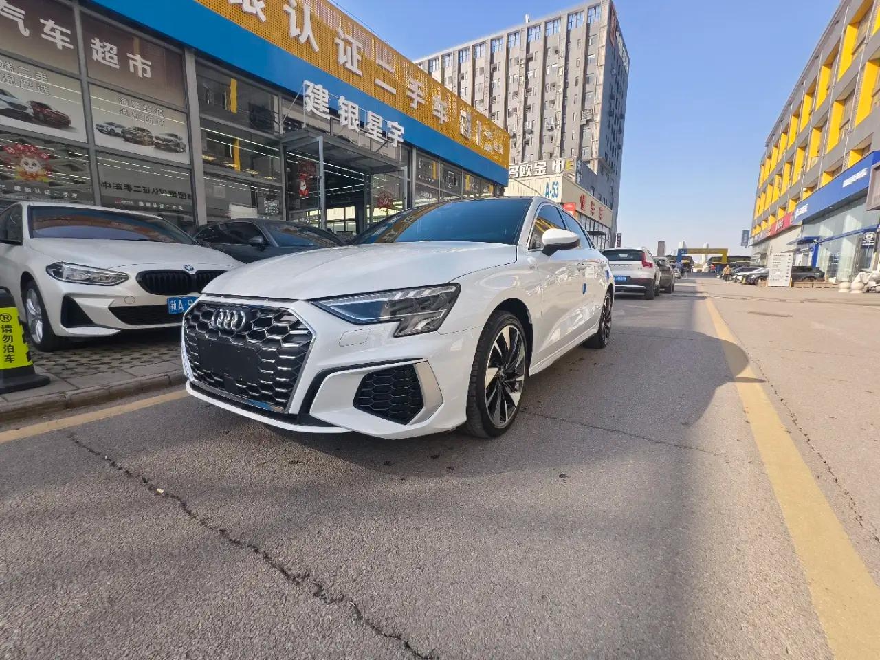 Audi A3 2023 г. 38610 км.
