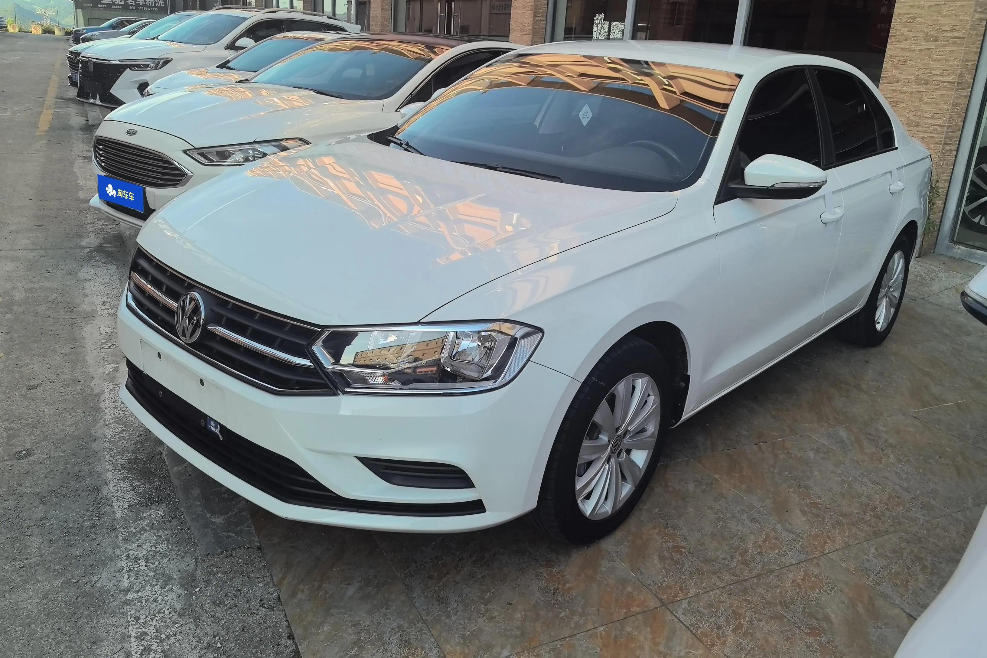 Volkswagen Bora 2022 г. 51313 км.