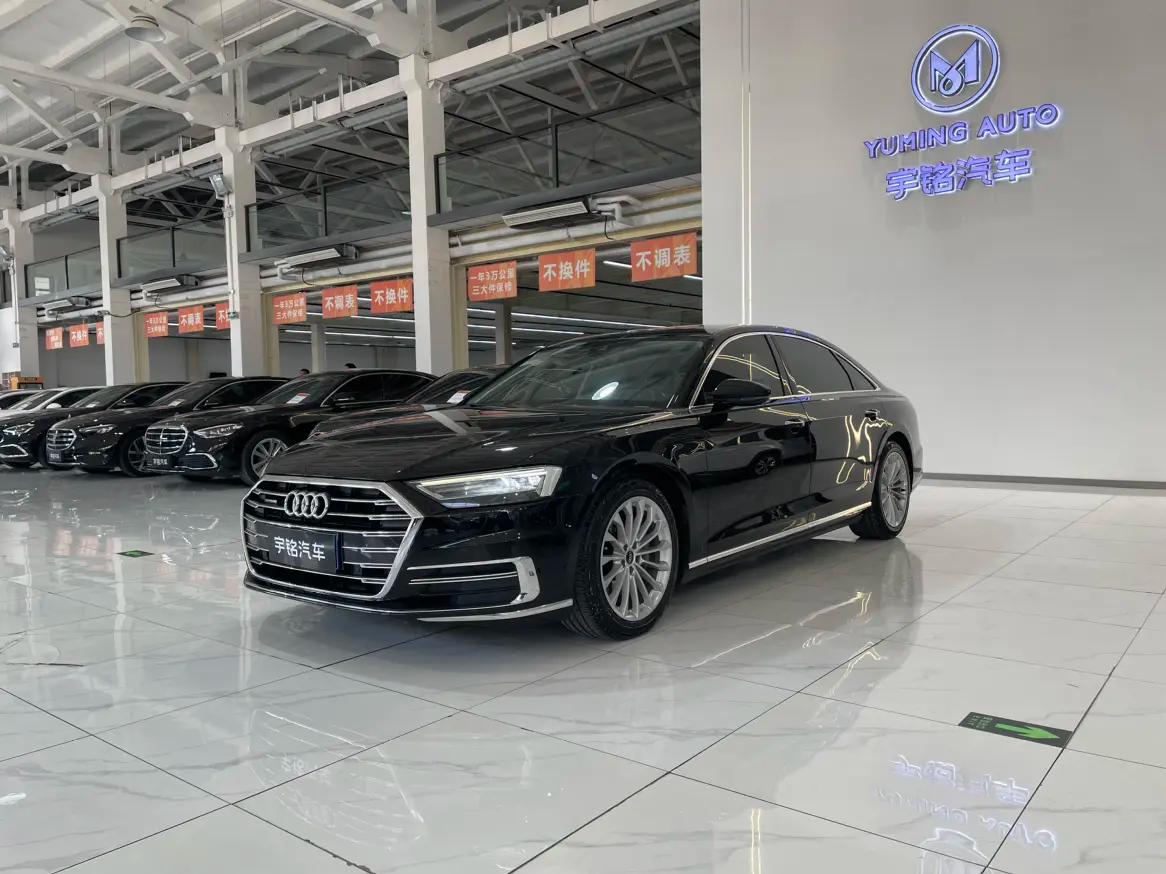 Audi A8 2022 г. 83948 км.