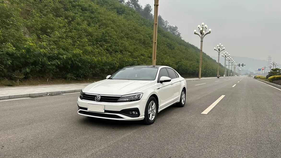 Volkswagen Lamando 2022 г. 52125 км.