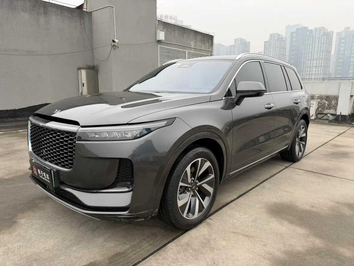 Lixiang ONE 2022 г. 149145 км.