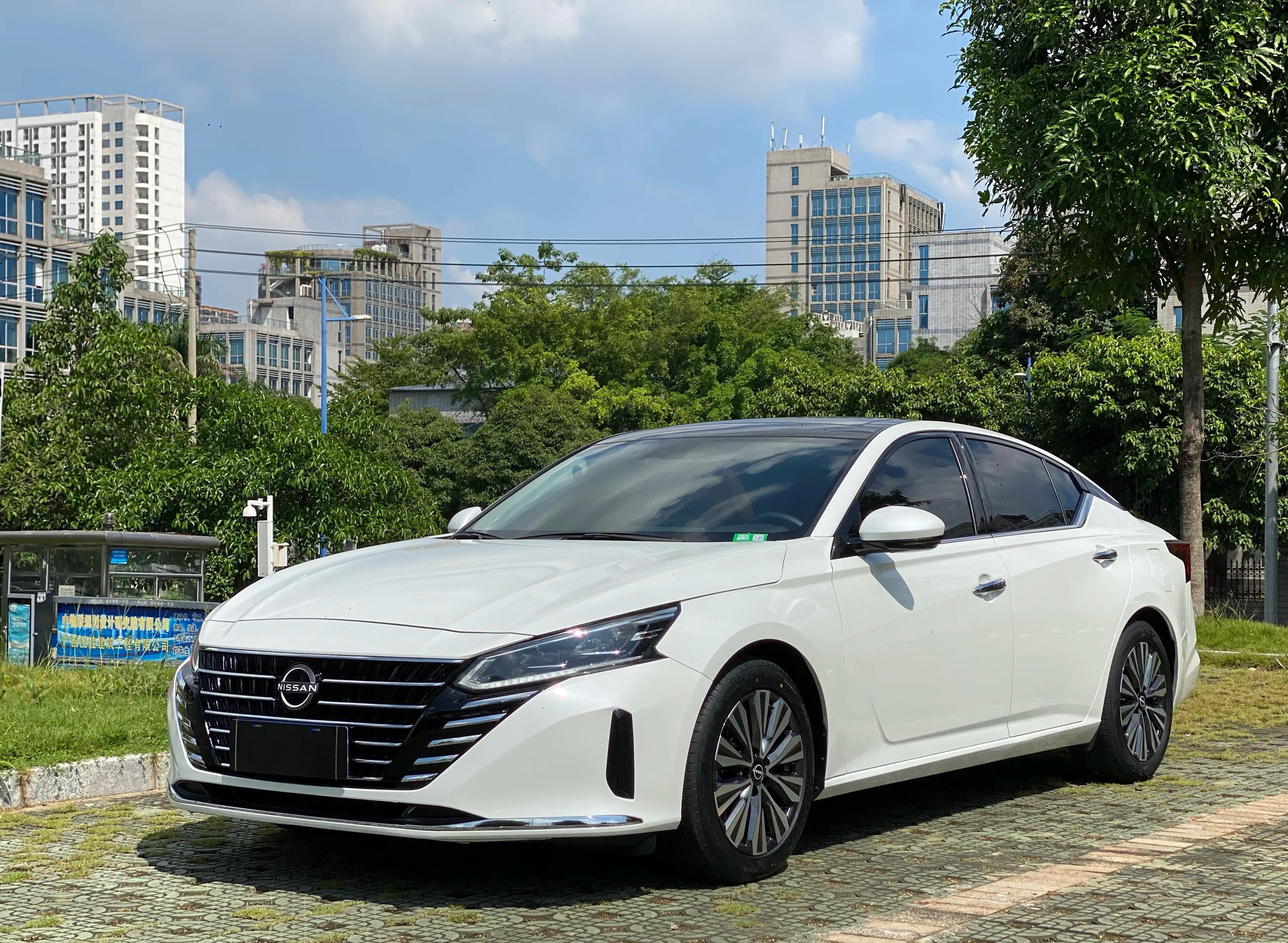 Nissan Altima 2023 г. 42049 км.