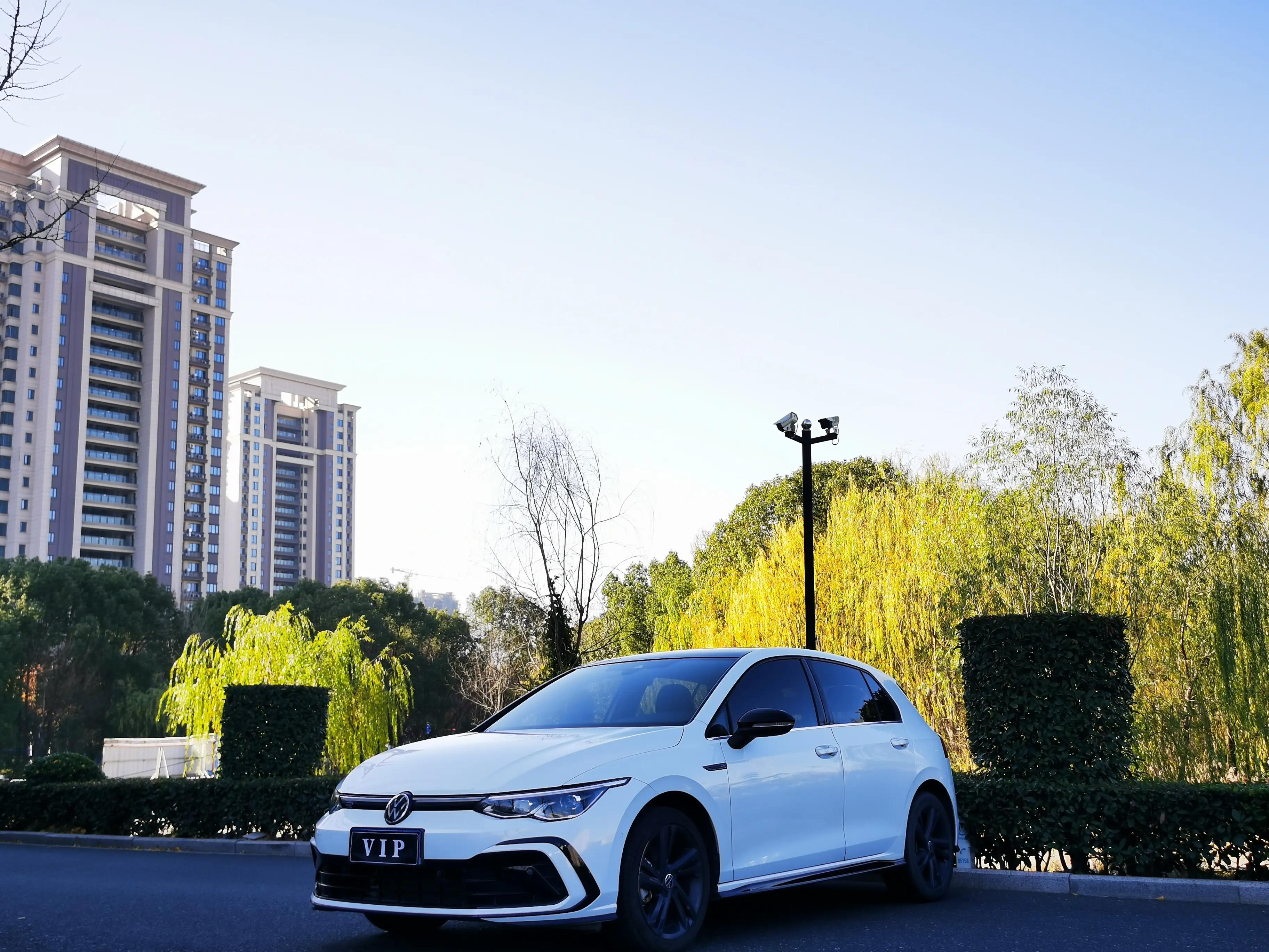 Volkswagen Golf 2022 г. 39000 км.