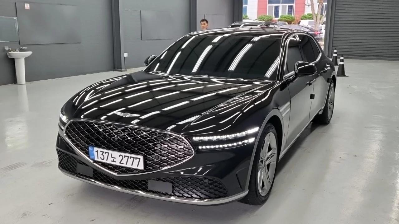 Genesis G90 Gasoline 3.5 Turbo 2WD, 2024 г. 12814 км.