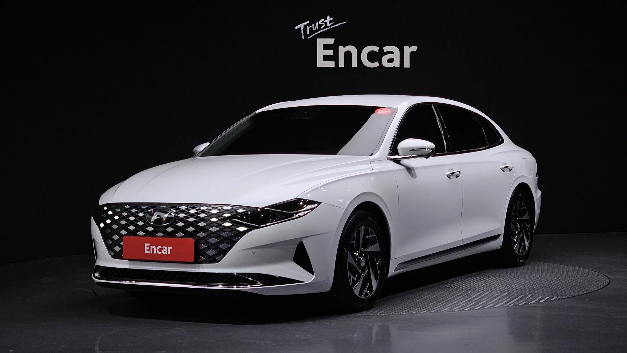 Hyundai Grandeur Le Blanc, гибрид, 2021 г. 138664 км.