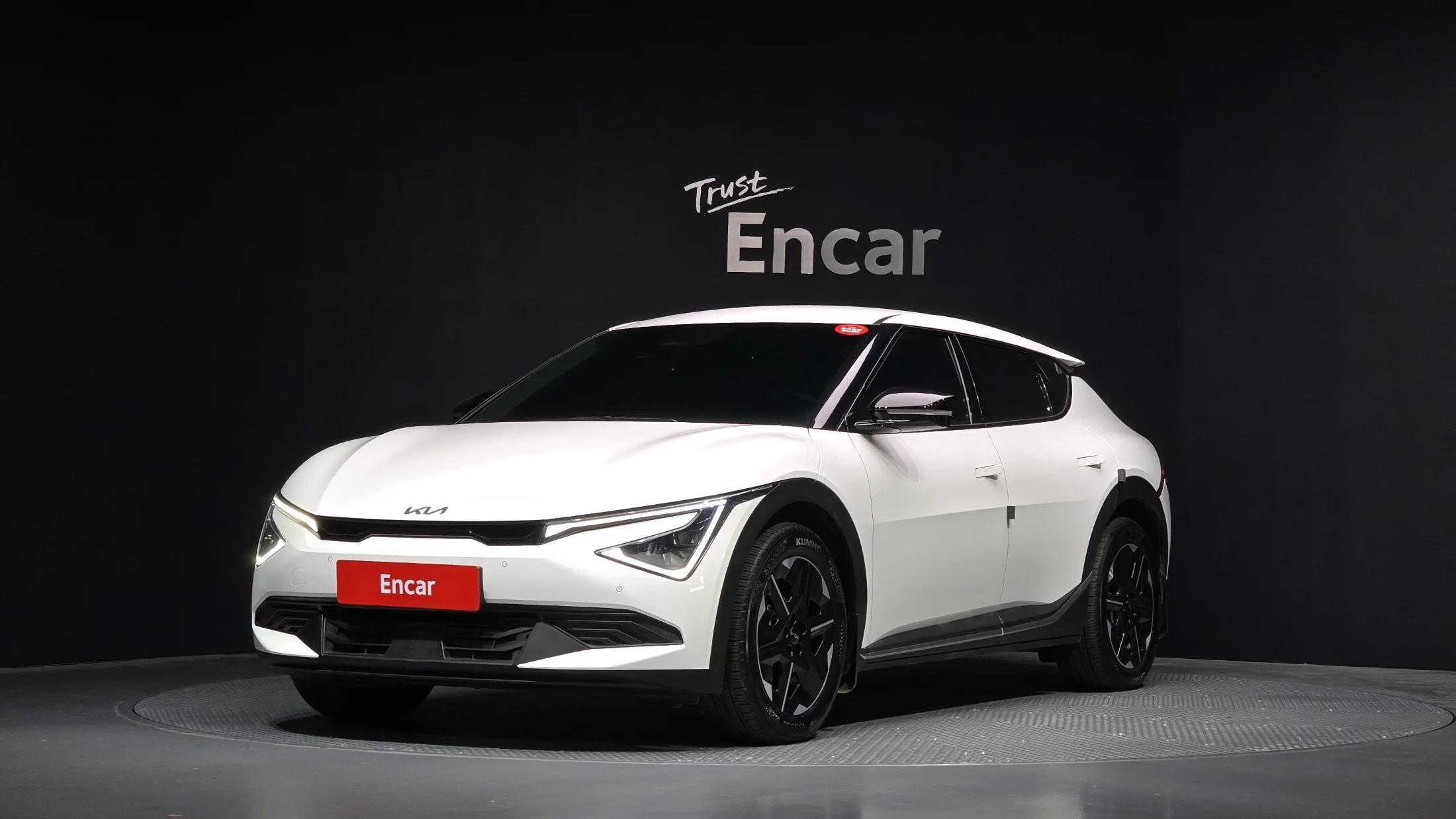 Kia EV6 Long Range 2WD Air, электромобиль, 2024 г. 17435 км.