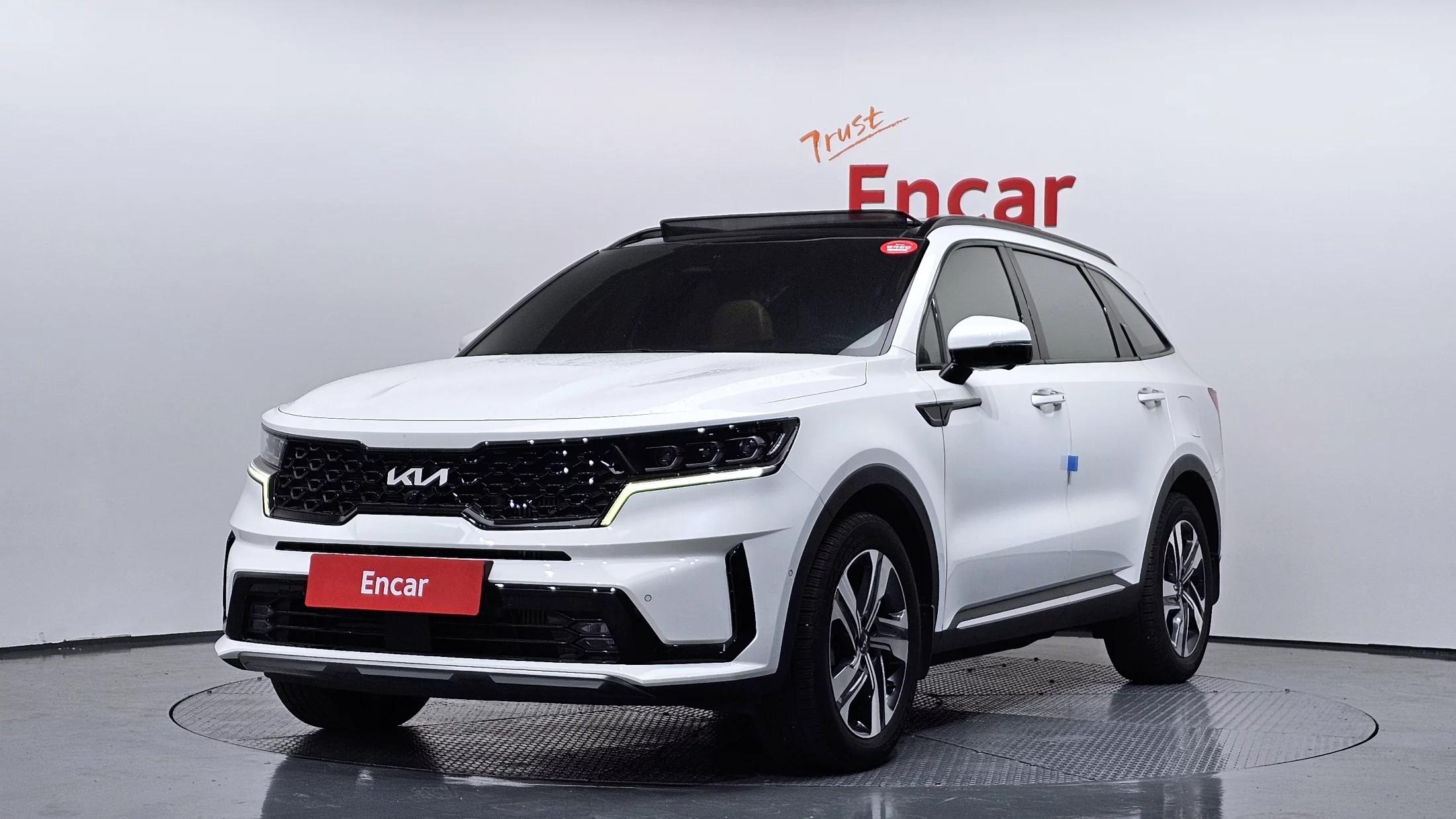 Kia Sorento HEV 1.6 2WD Gravity, гибрид, 2022 г. 45987 км.