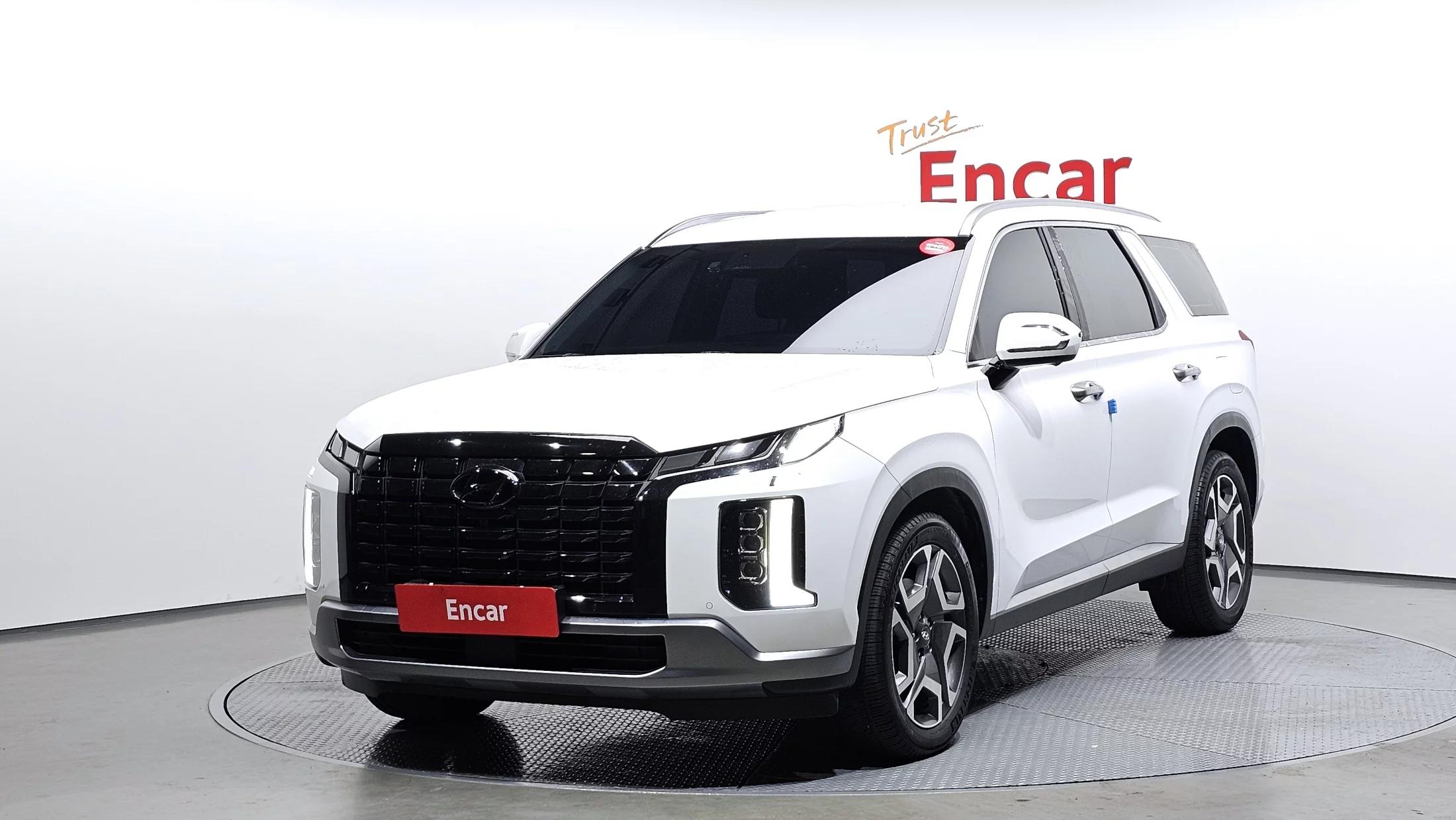 Hyundai Palisade Diesel 2.2 2WD Le Blanc, 2023 г. 45525 км.