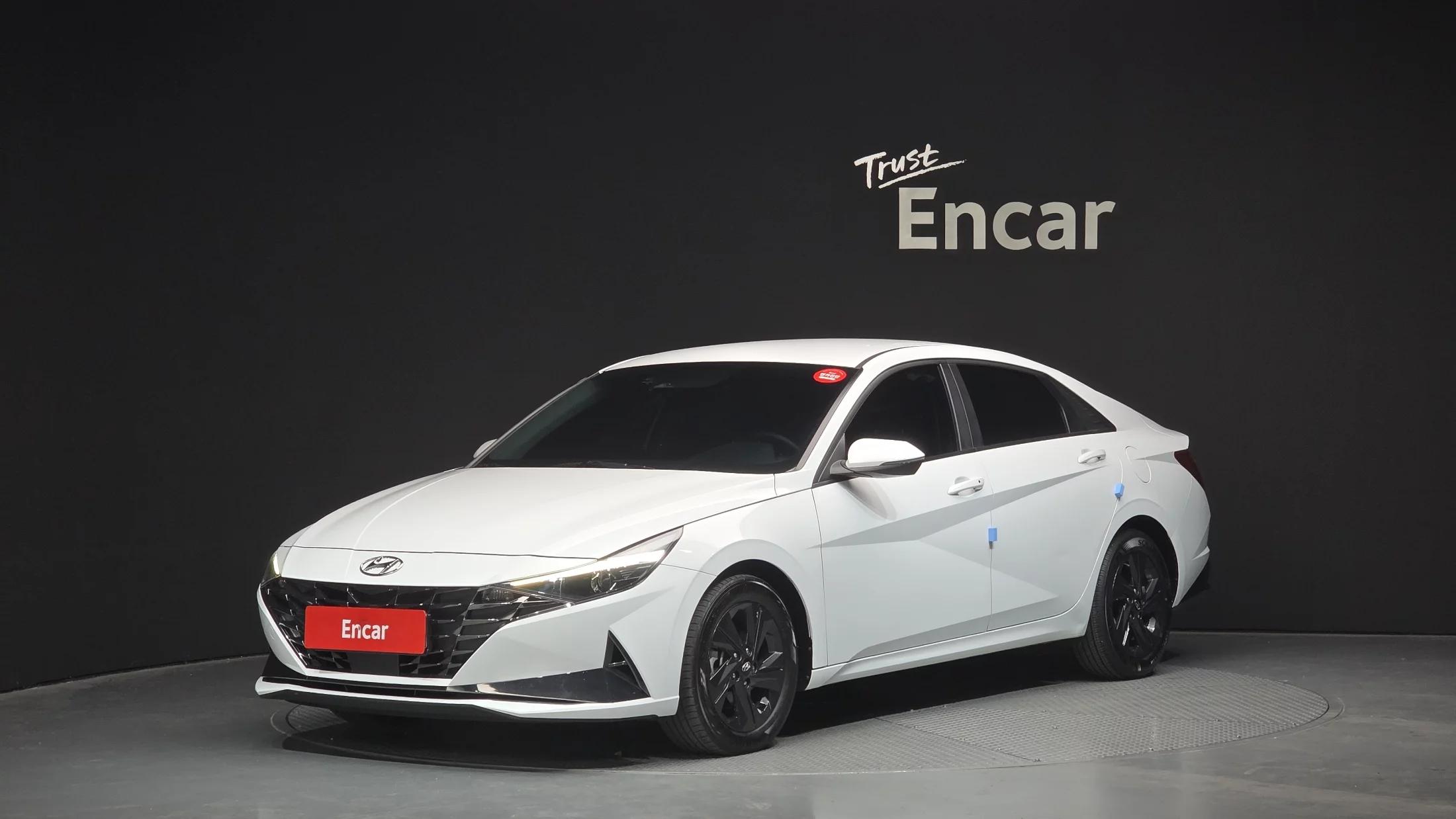 Hyundai AVANTE (Хендай Элантра) Modern, гибрид, 2021 г. 97698 км.