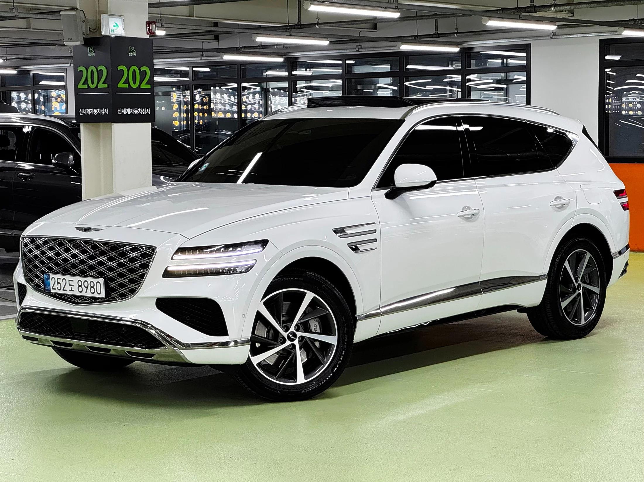 Genesis GV80 2.5T Gasoline AWD, 2024 г. 28932 км.