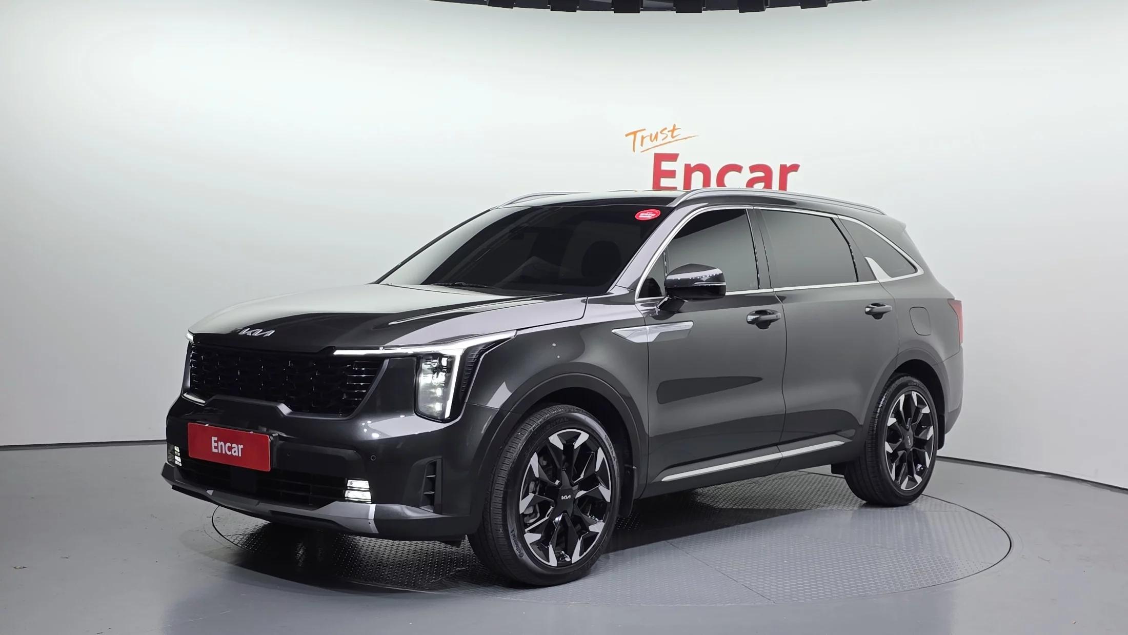 Kia Sorento Gasoline 2.5T 2WD Prestige, 2023 г. 24739 км.