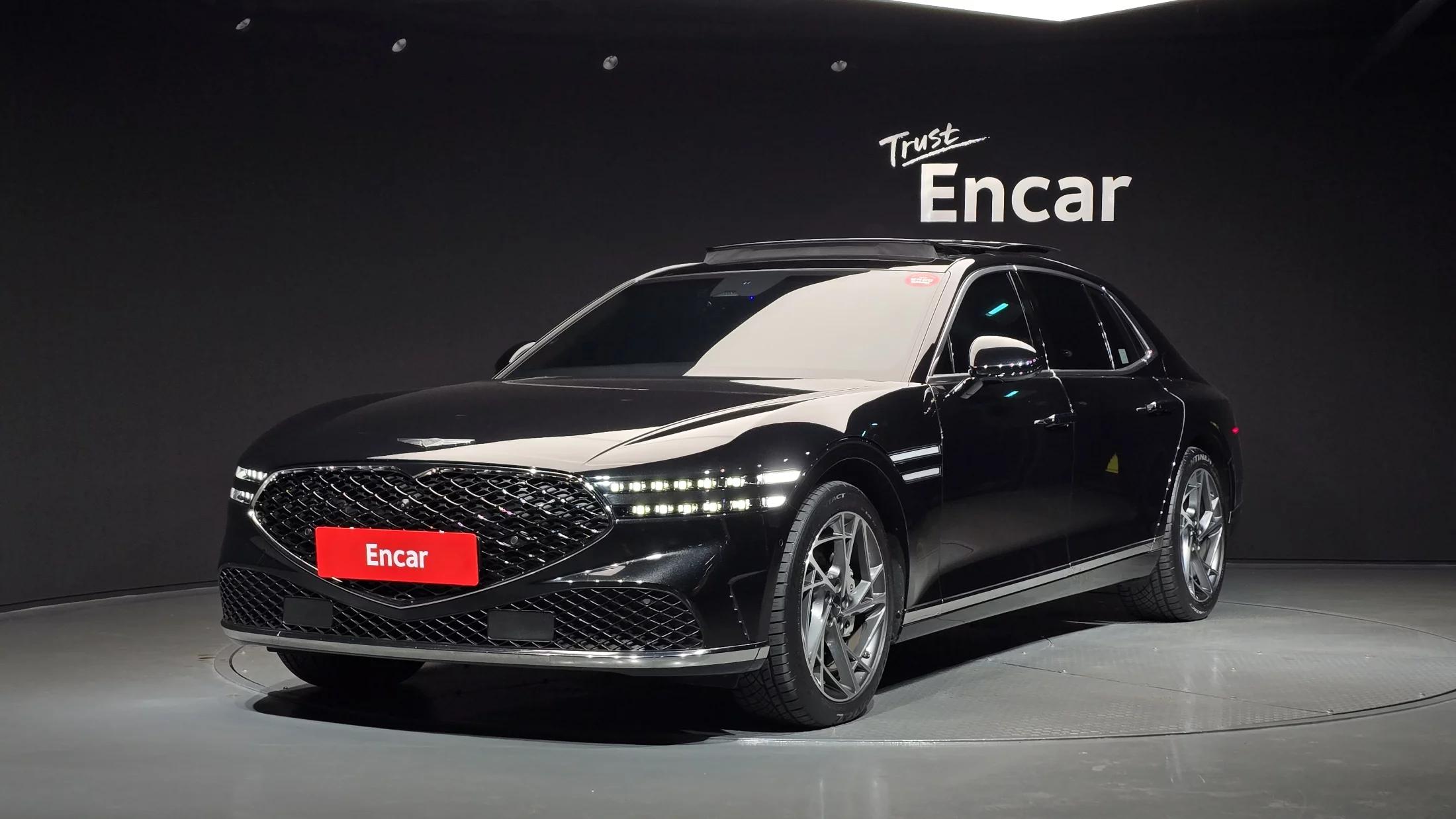 Genesis G90 Gasoline 3.5 Turbo AWD, 2023 г. 44473 км.